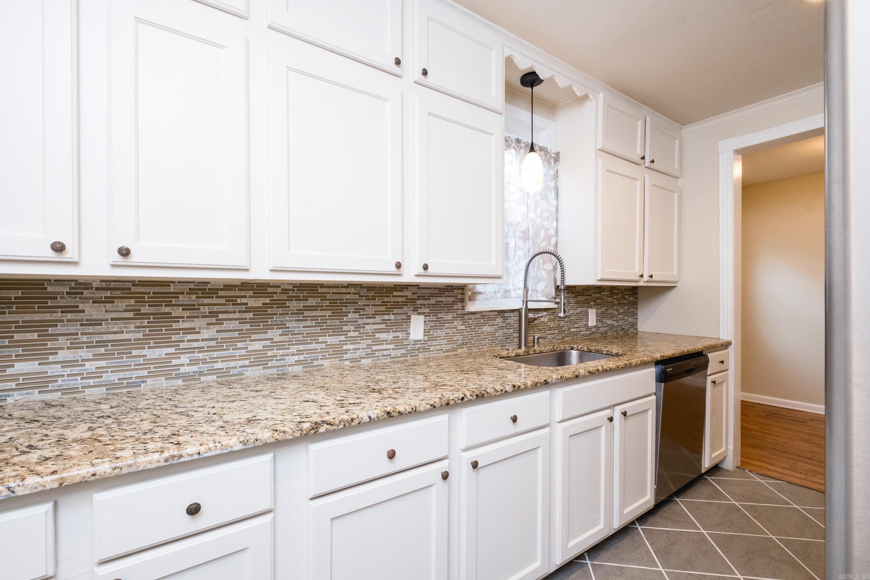 HOLLENBERG - Residential