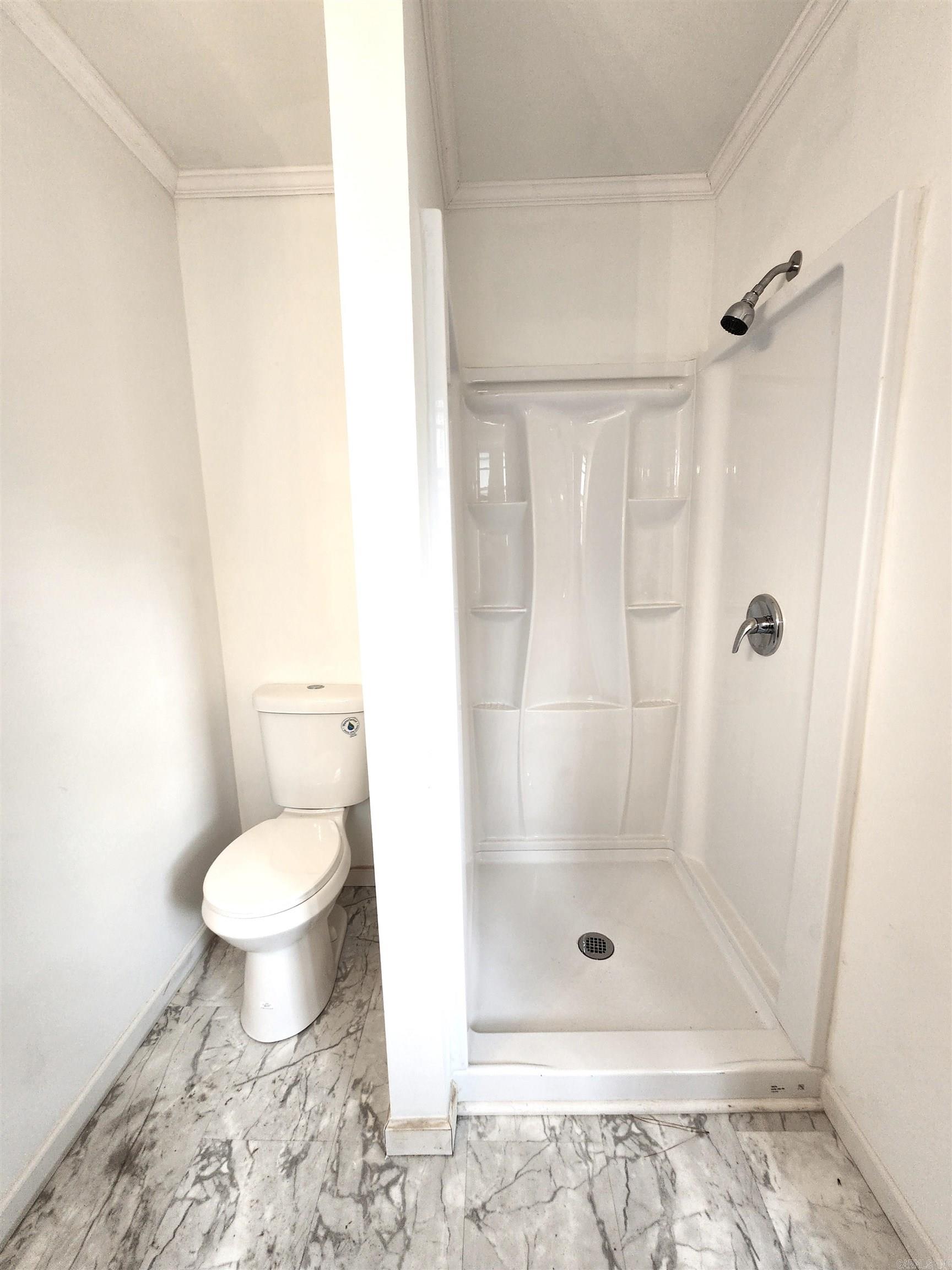 COUNTRY CLUB TERRACE - Residential