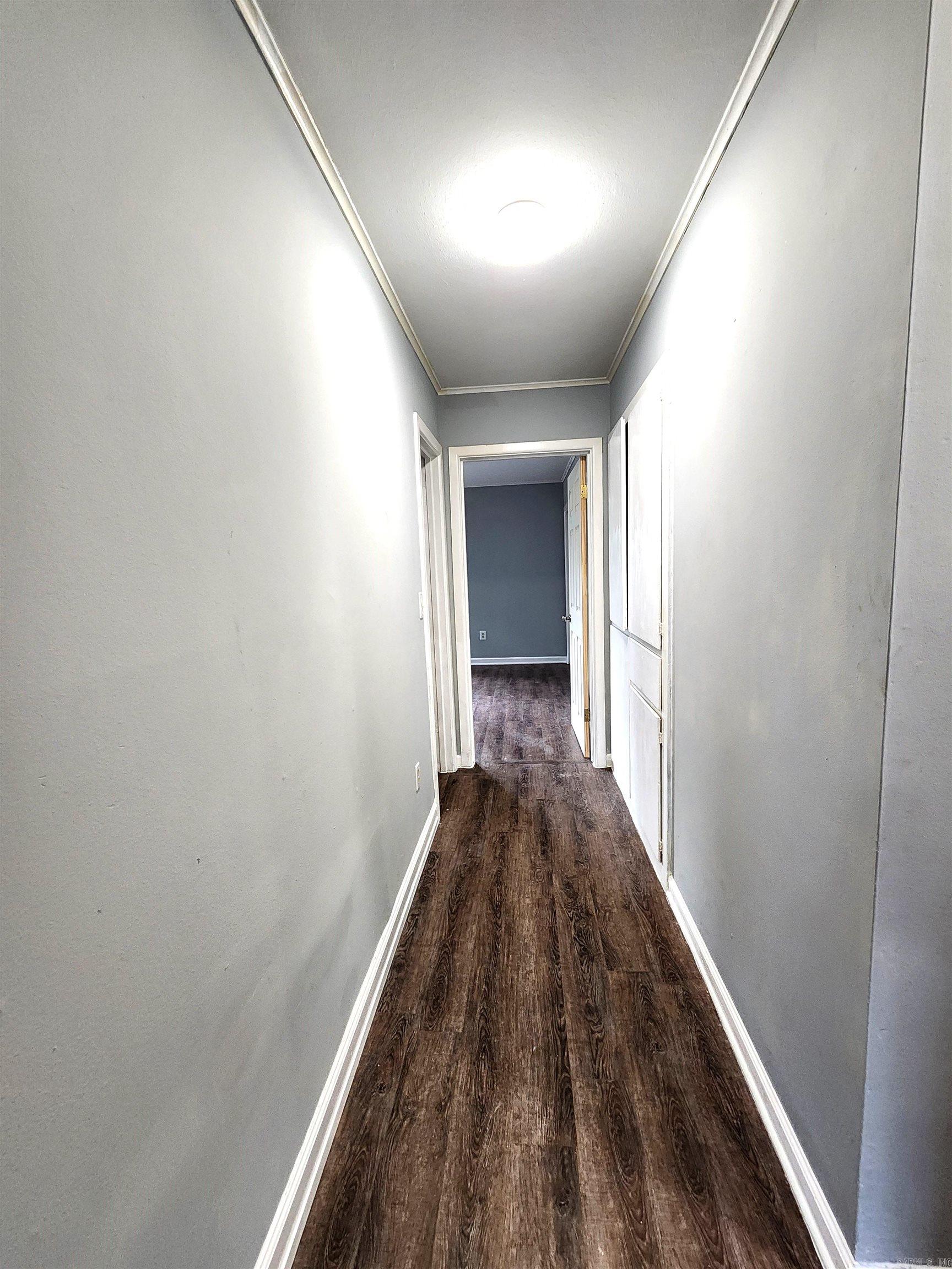 COUNTRY CLUB TERRACE - Residential