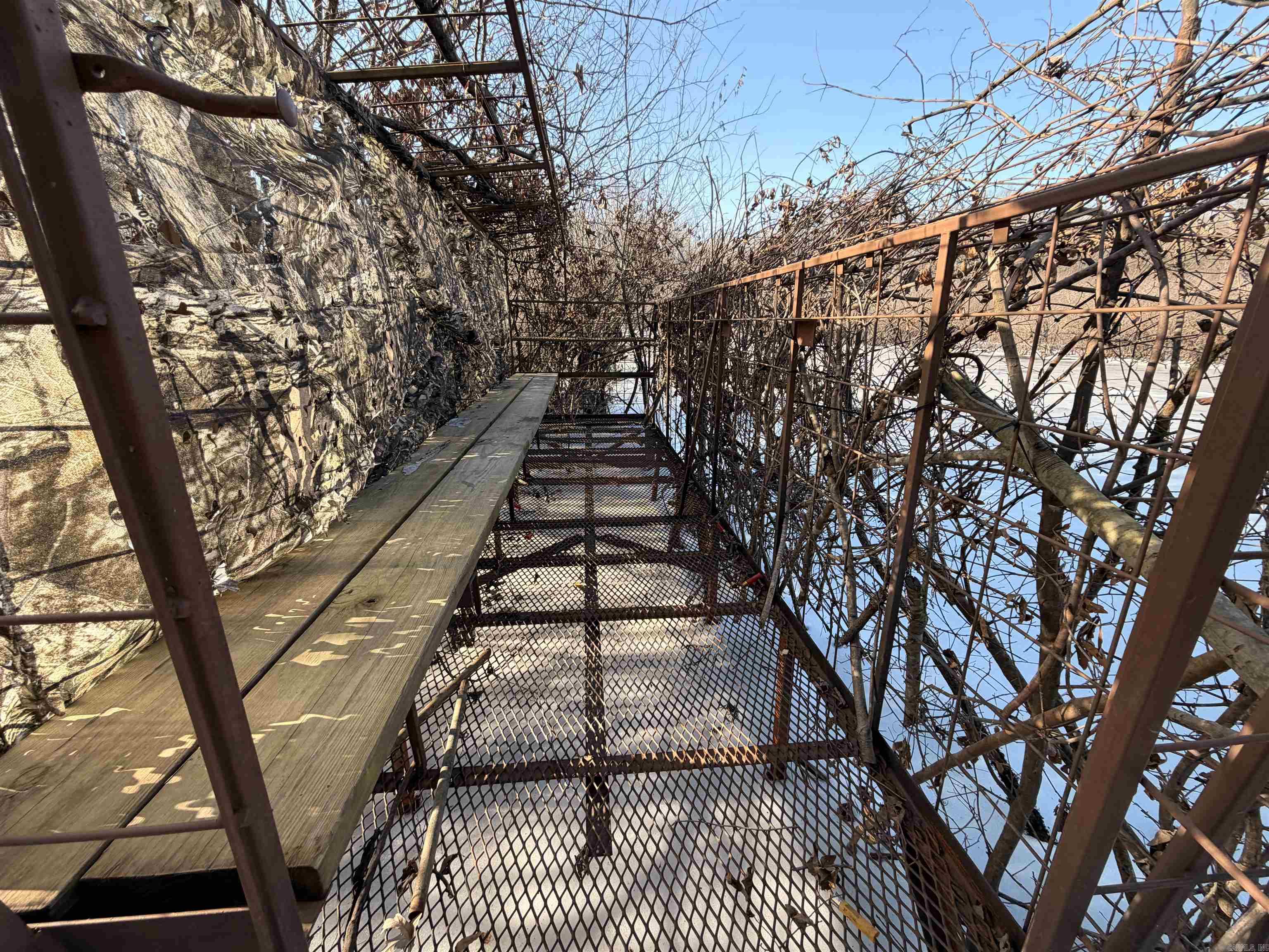 Metes & Bounds - Land