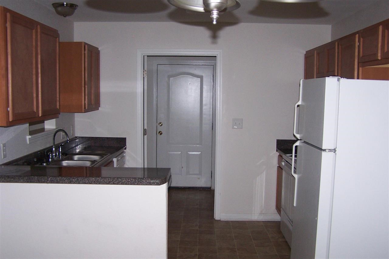 Hickory Hills - Residential