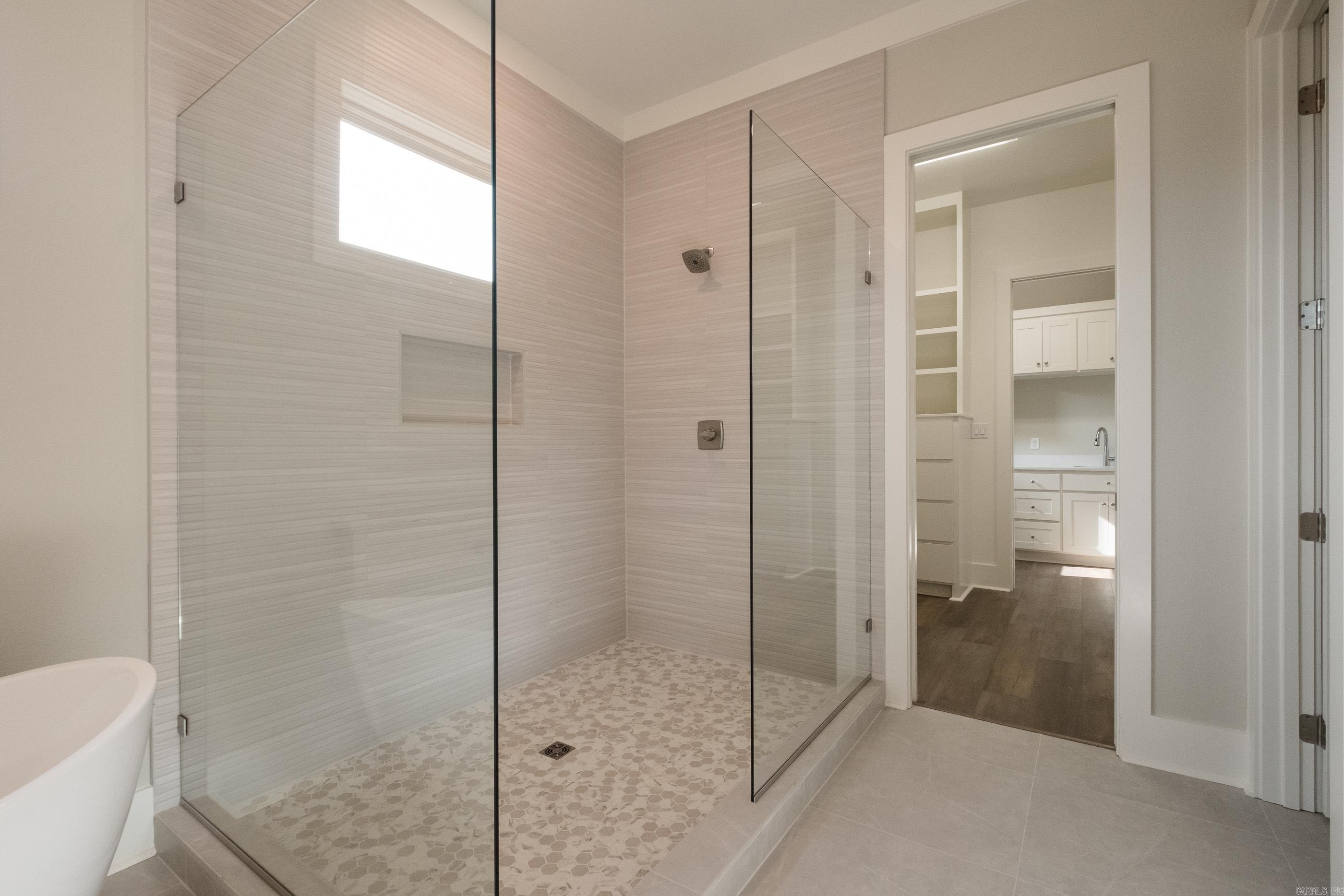 COUNTRY CLUB OF ARK THE - Residential