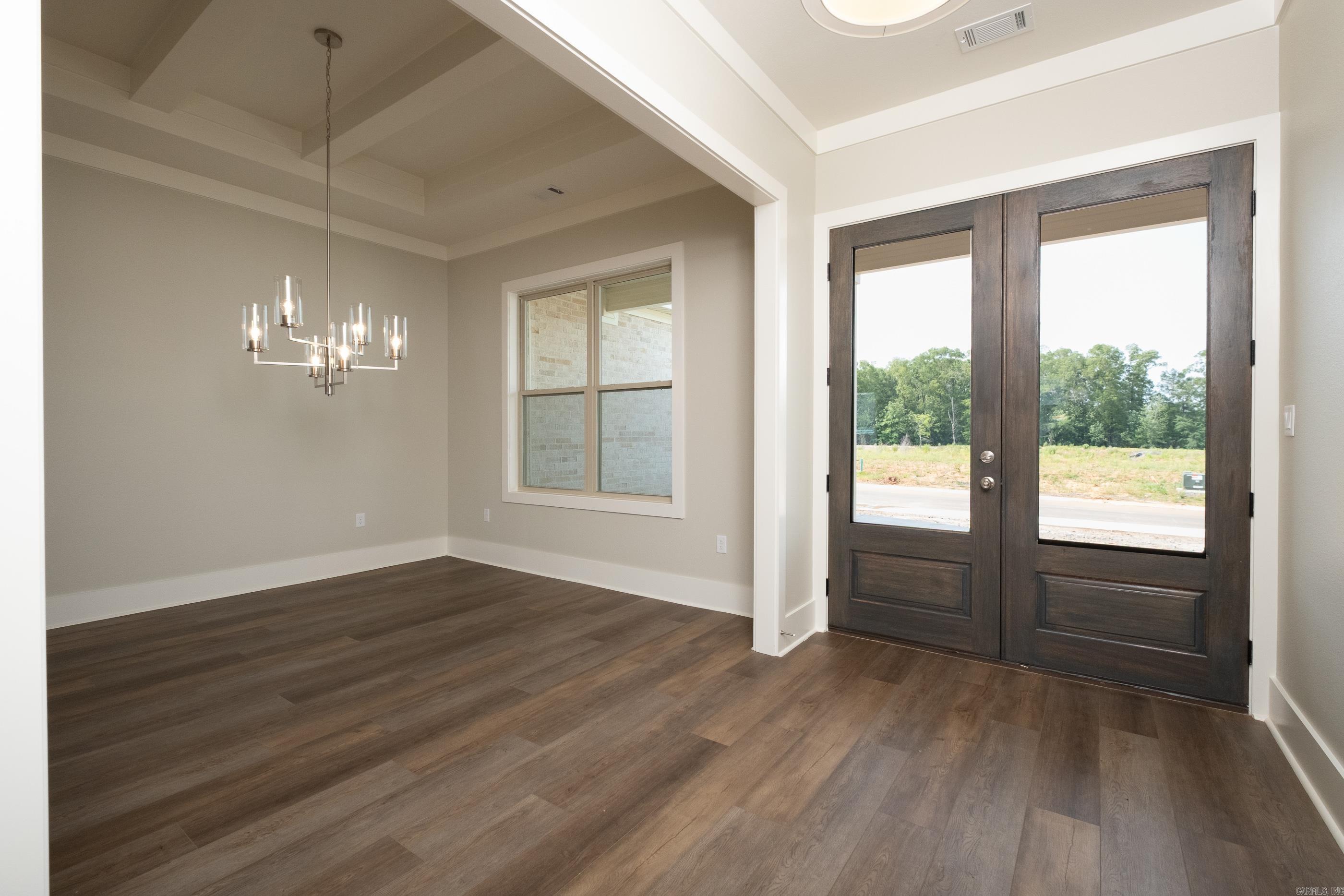 COUNTRY CLUB OF ARK THE - Residential