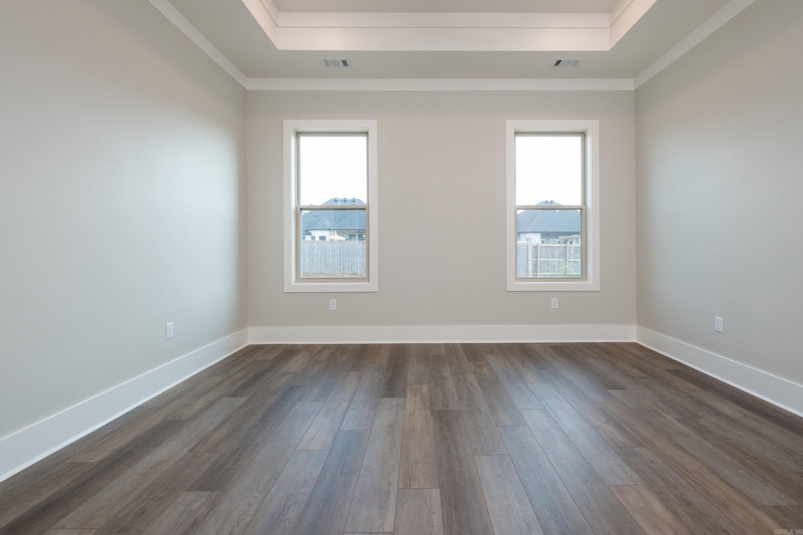 COUNTRY CLUB OF ARK THE - Residential