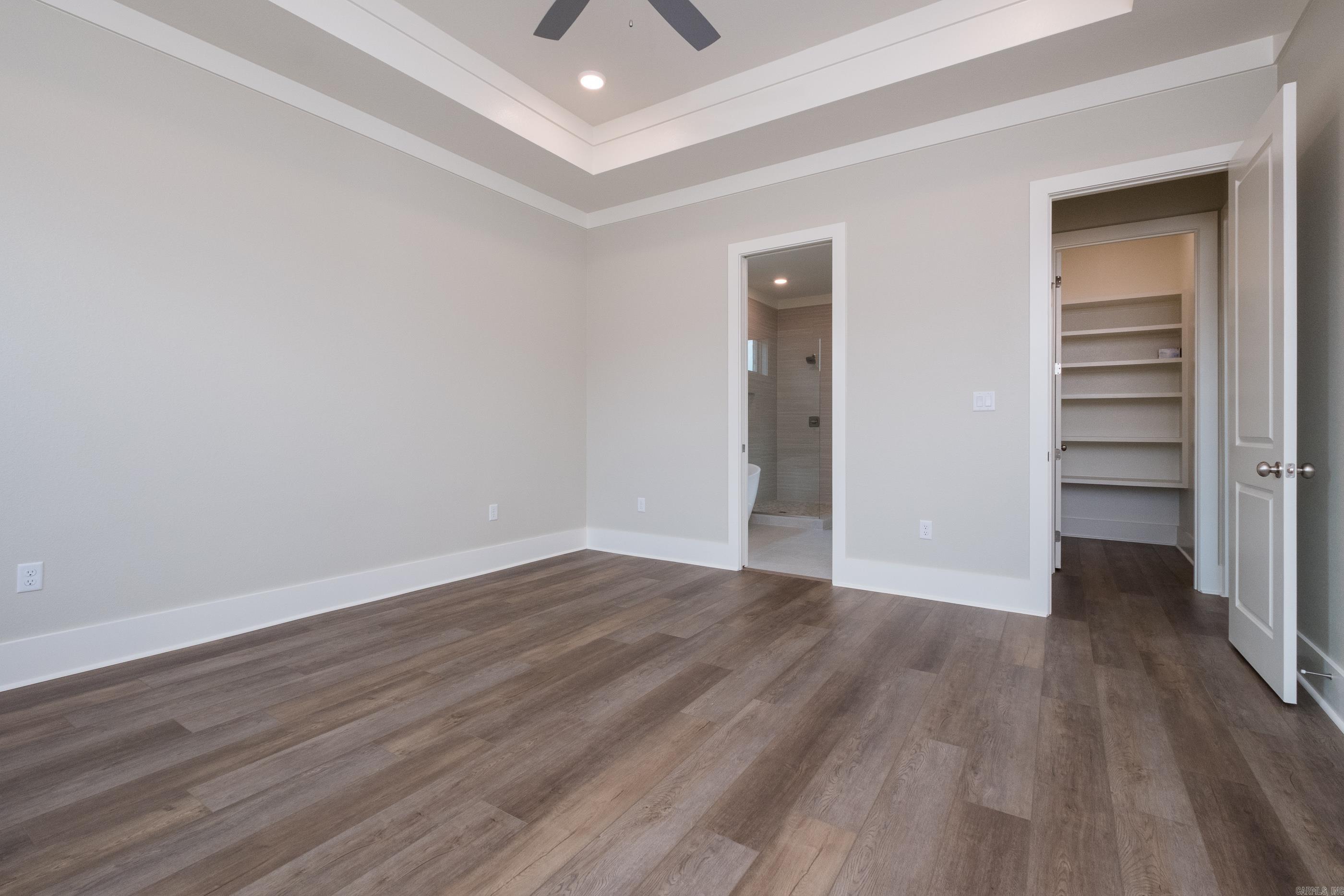 COUNTRY CLUB OF ARK THE - Residential