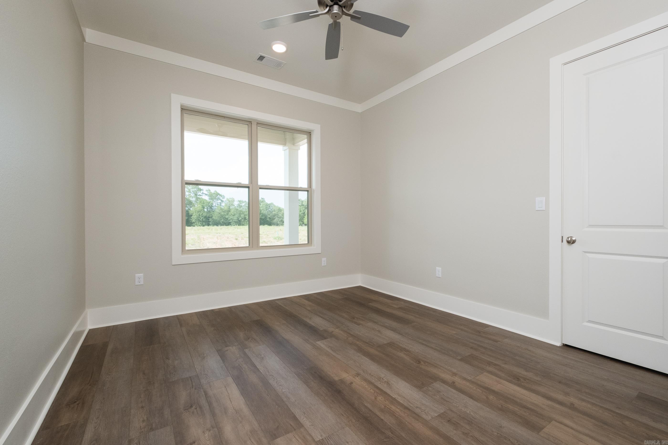 COUNTRY CLUB OF ARK THE - Residential