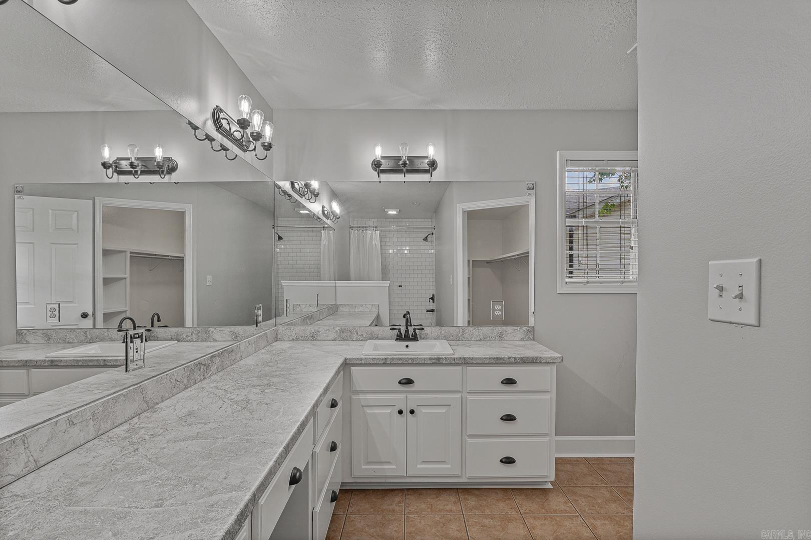 Meriwether Trust 1st - Residential