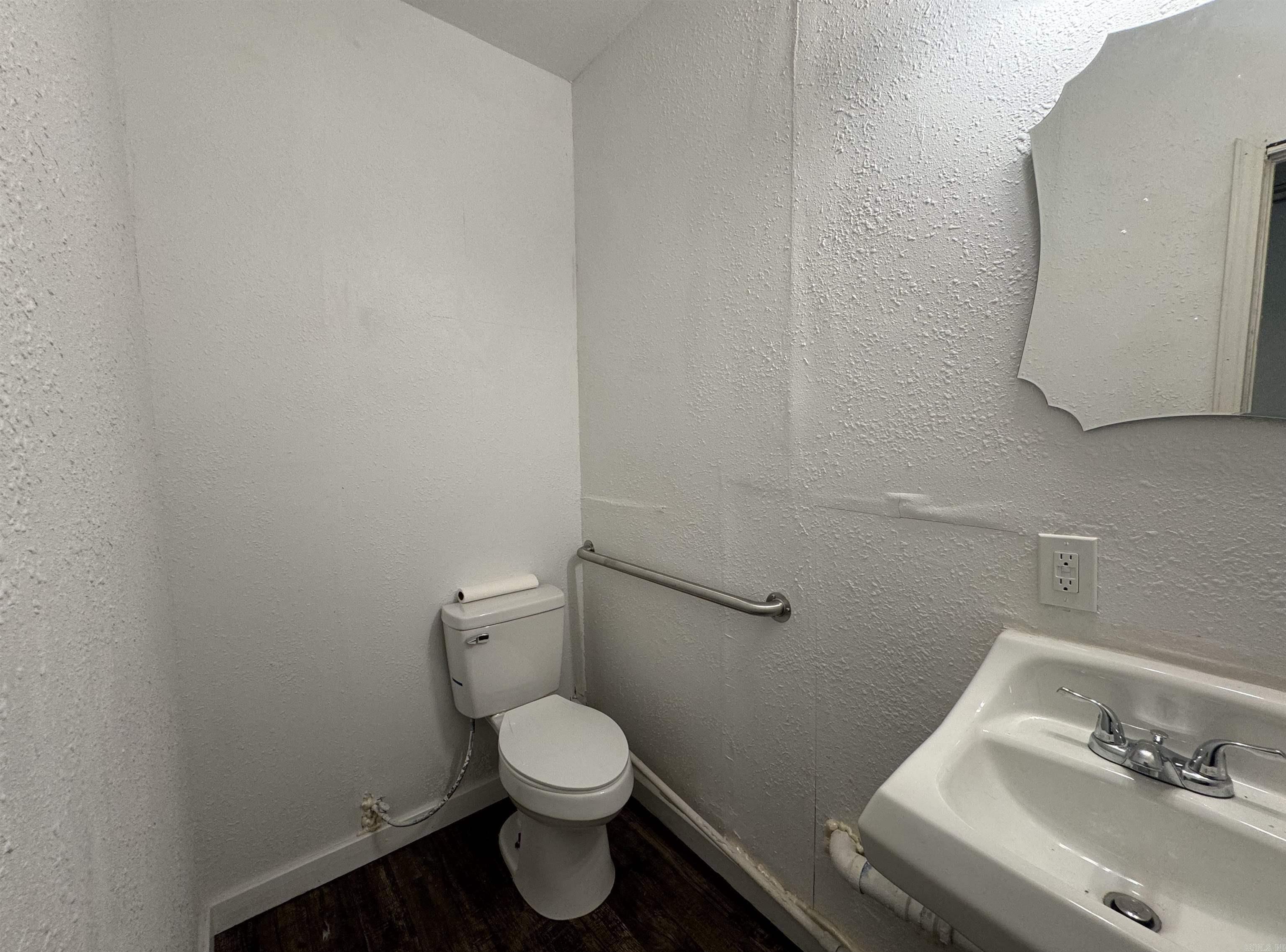 Barkers - Commercial Sale