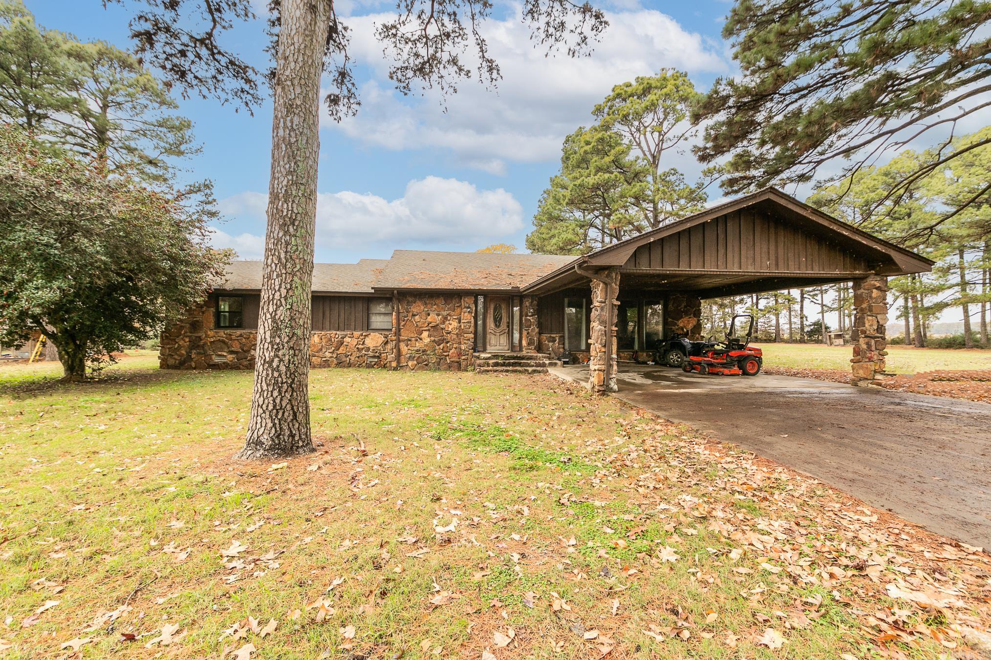 Metes & Bounds - Residential