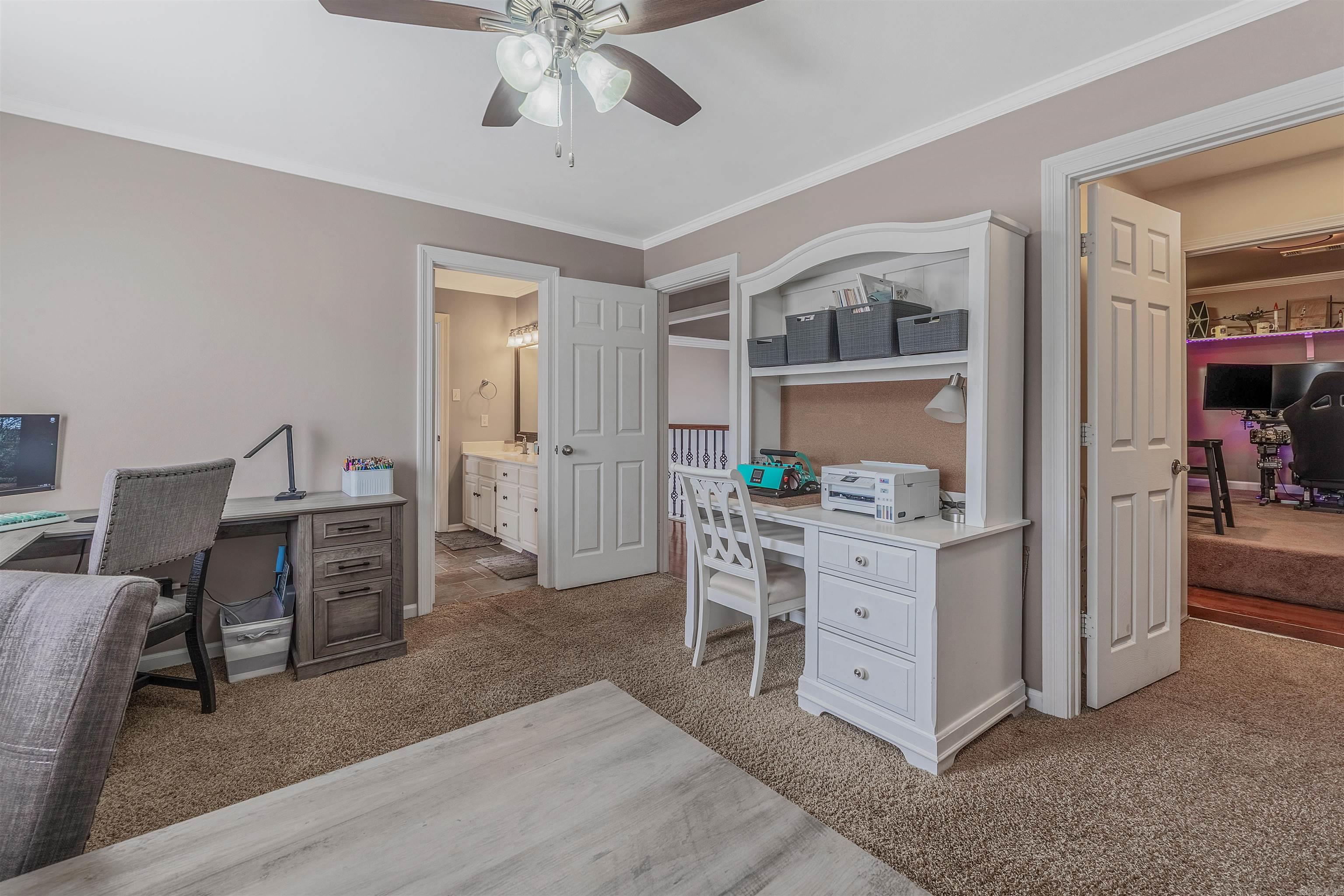 WOODMEADE - Residential