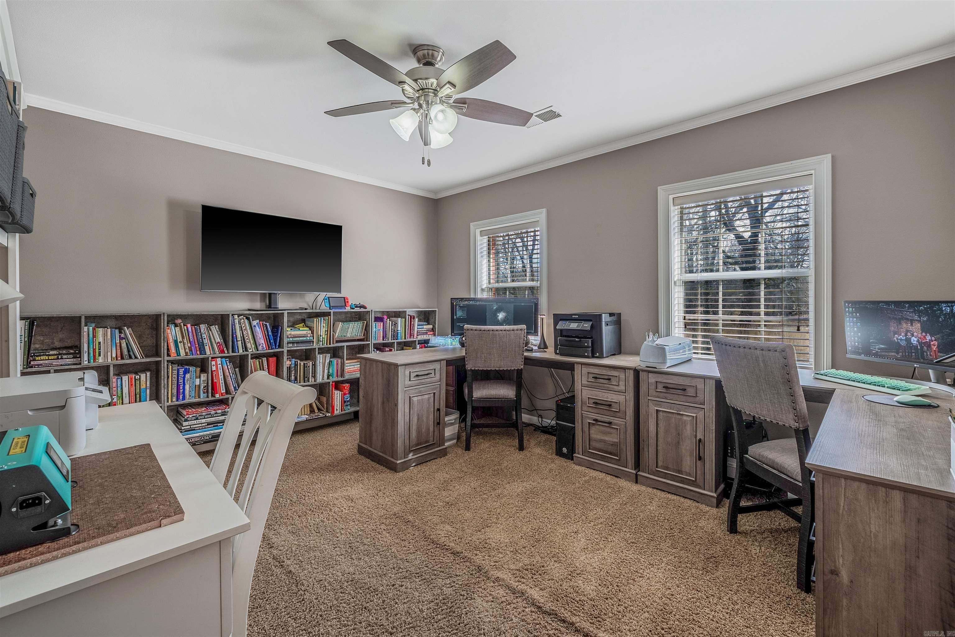 WOODMEADE - Residential