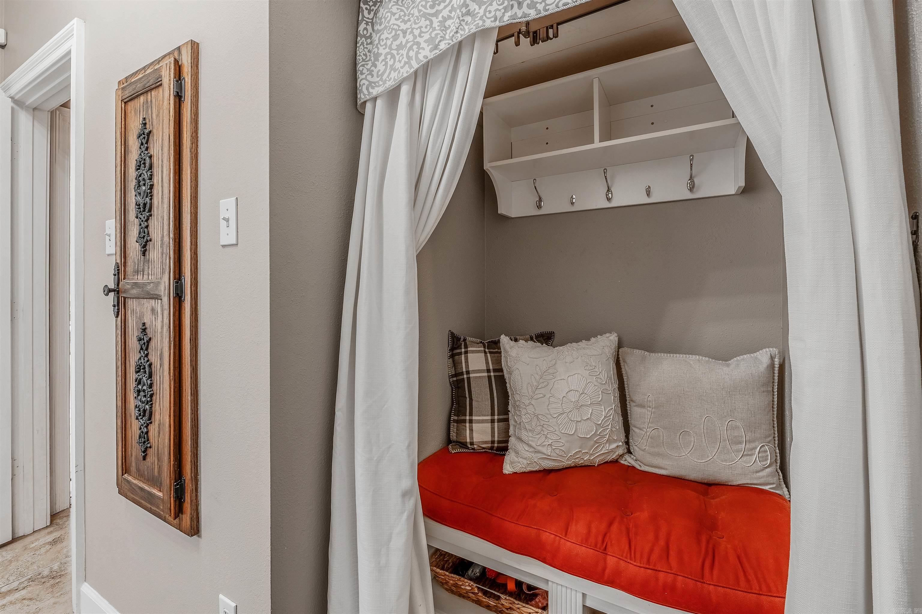 WOODMEADE - Residential