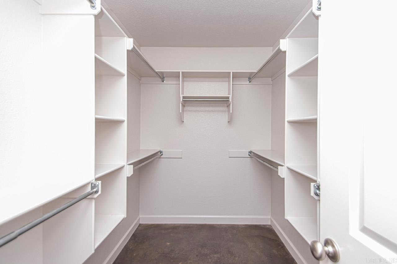 PARKWOOD MEADOWS - Residential