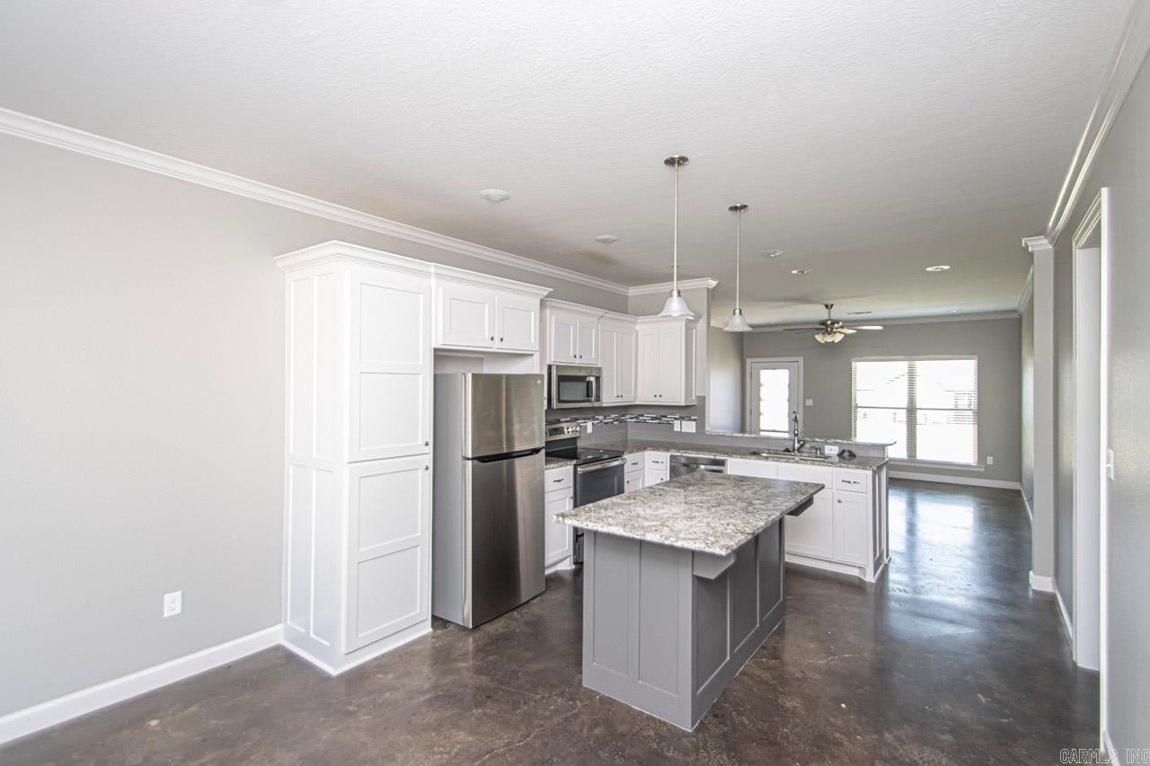 PARKWOOD MEADOWS - Residential