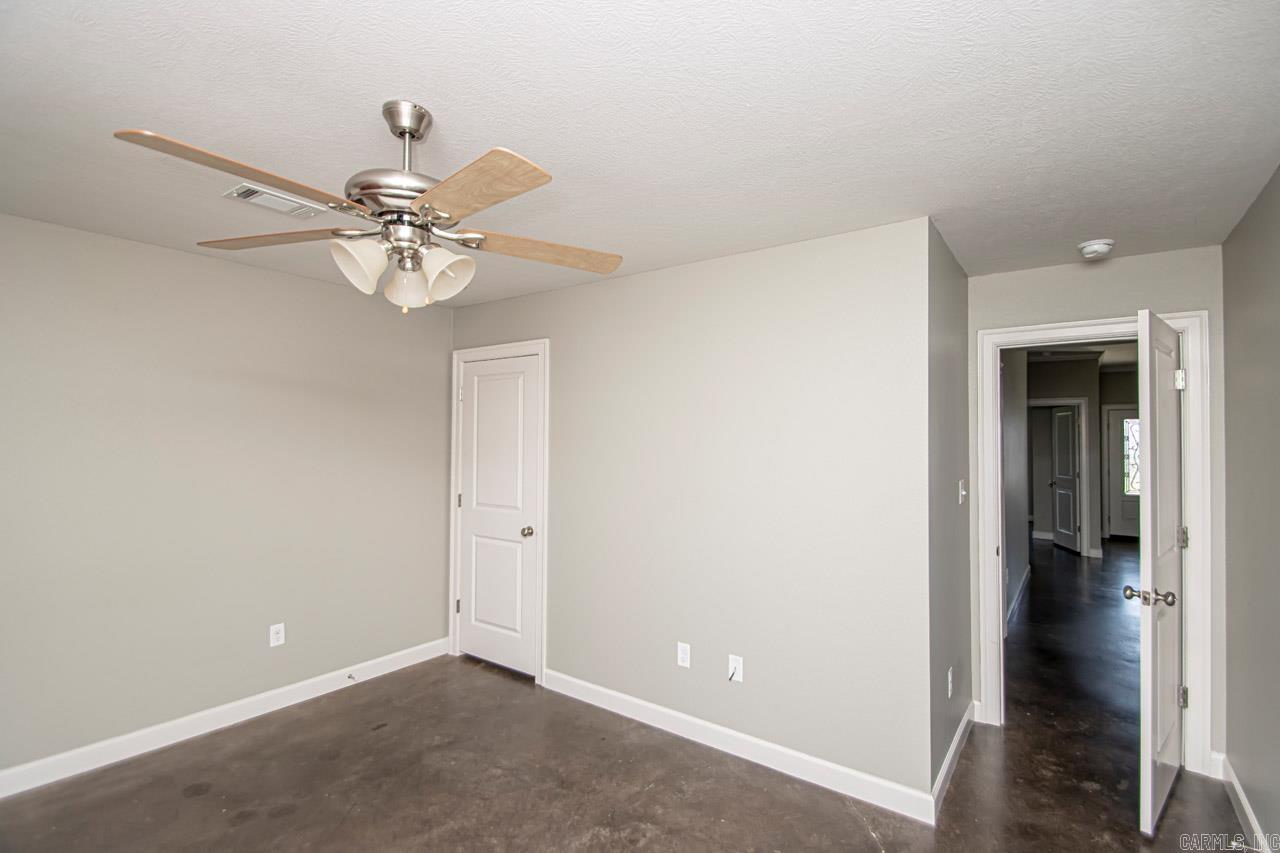 PARKWOOD MEADOWS - Residential