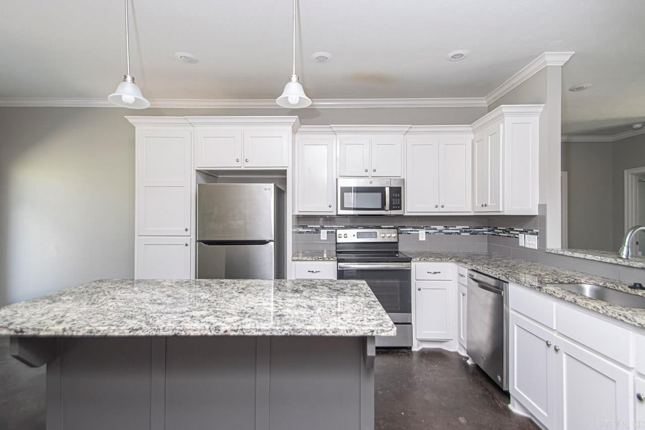 PARKWOOD MEADOWS - Residential