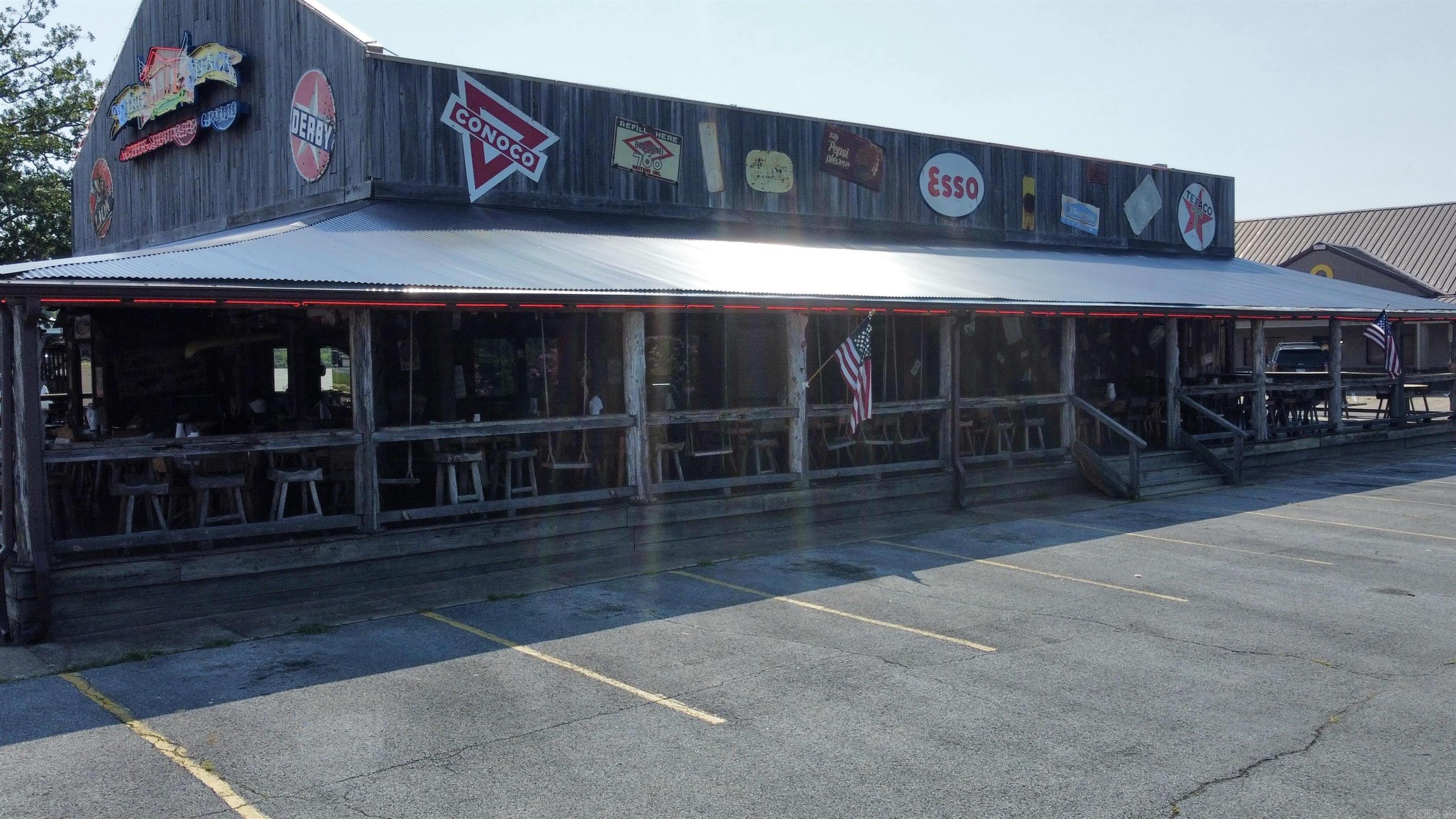 Metes & Bounds - Commercial Sale