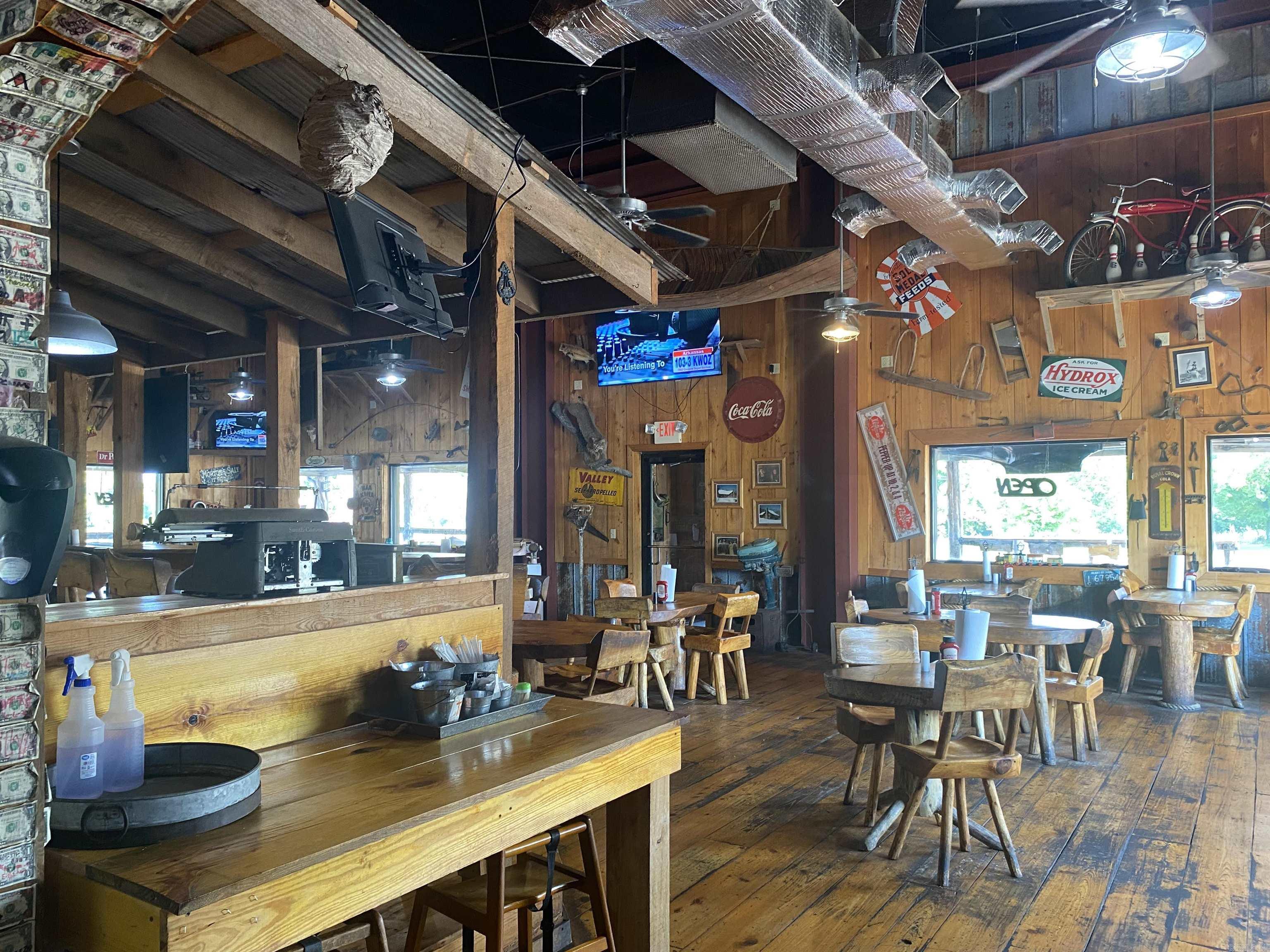 Metes & Bounds - Commercial Sale