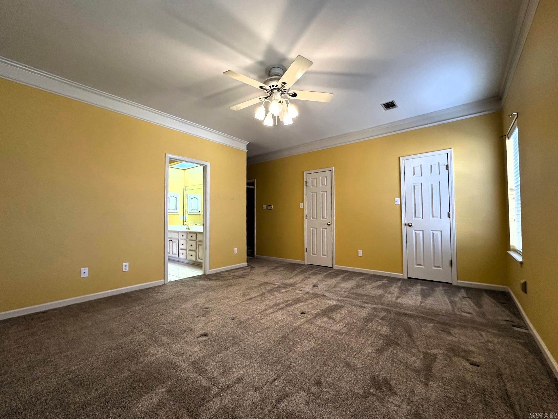 ANDREW HUNTERS WOODS - Residential