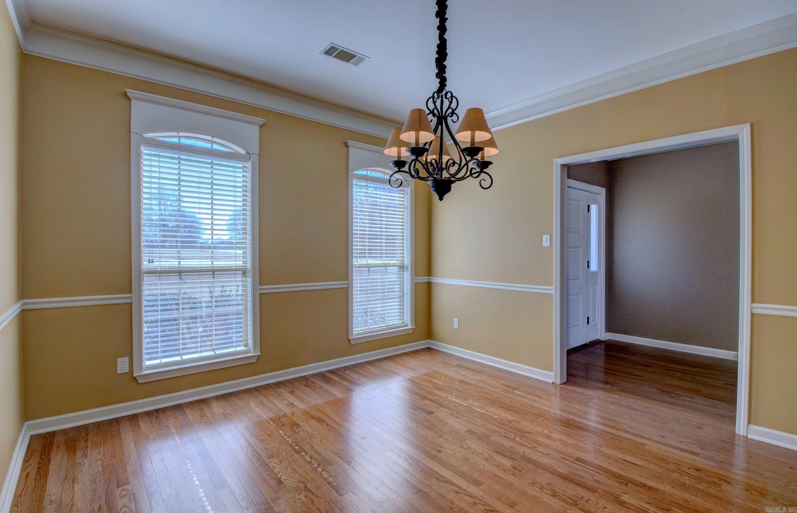 ANDREW HUNTERS WOODS - Residential