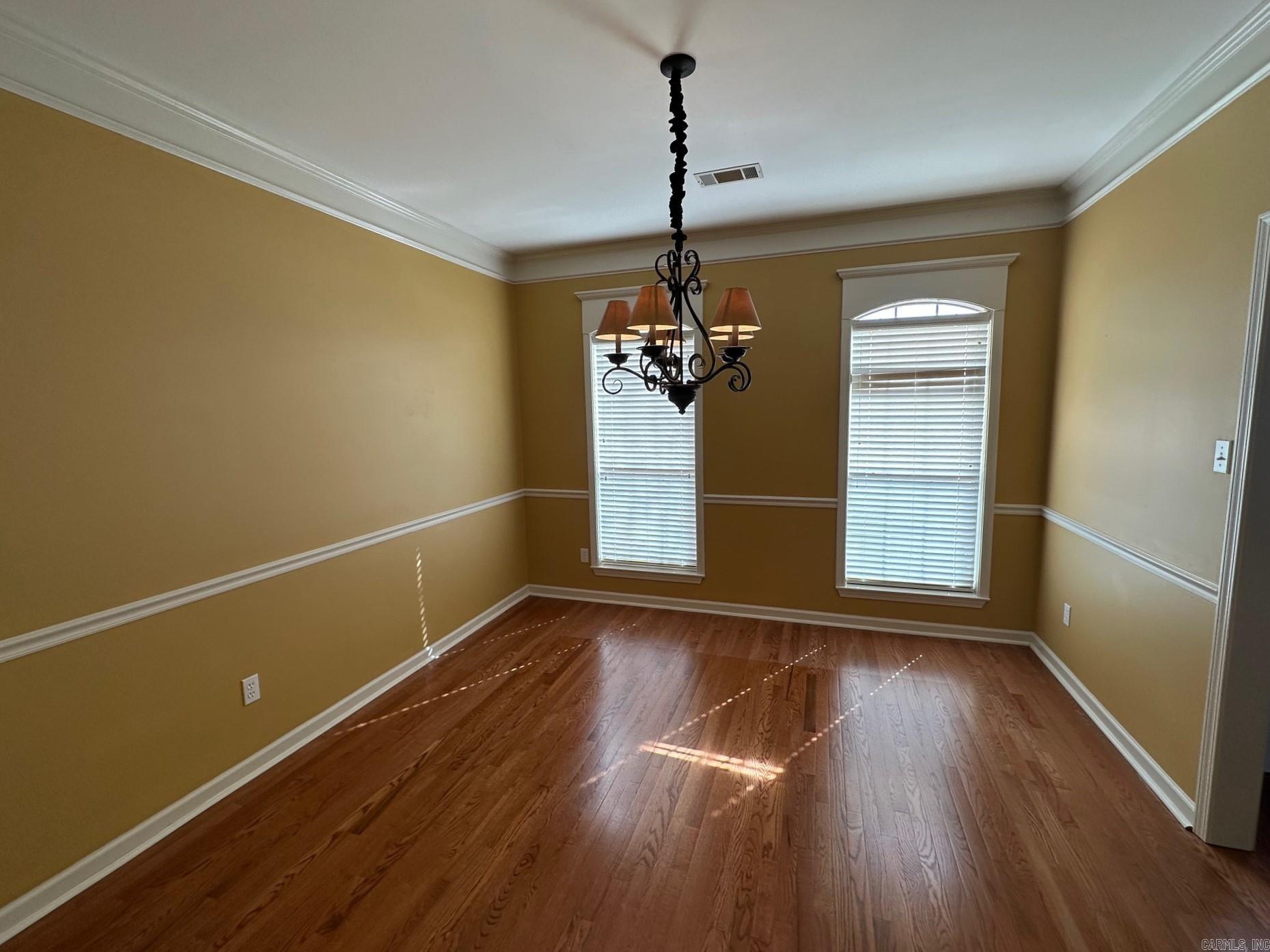 ANDREW HUNTERS WOODS - Residential