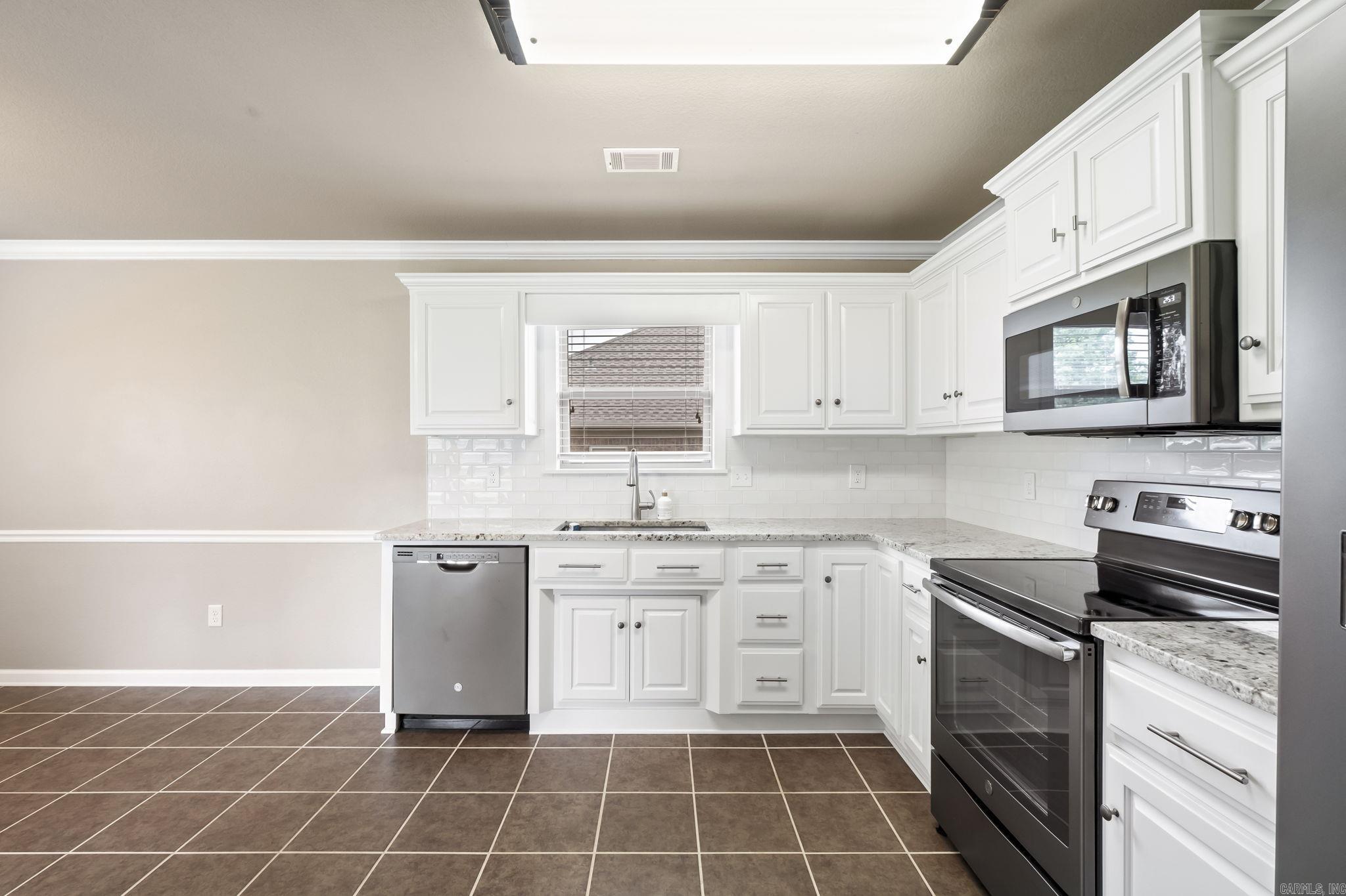 Cross Creek - Residential Lease