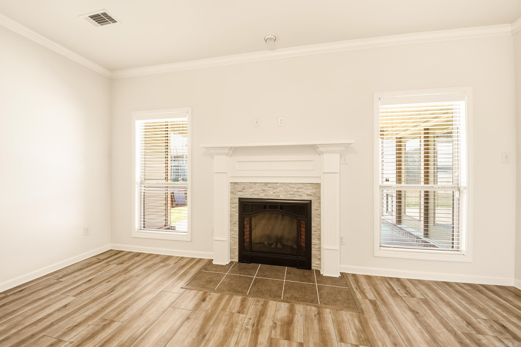 Cross Creek - Residential Lease