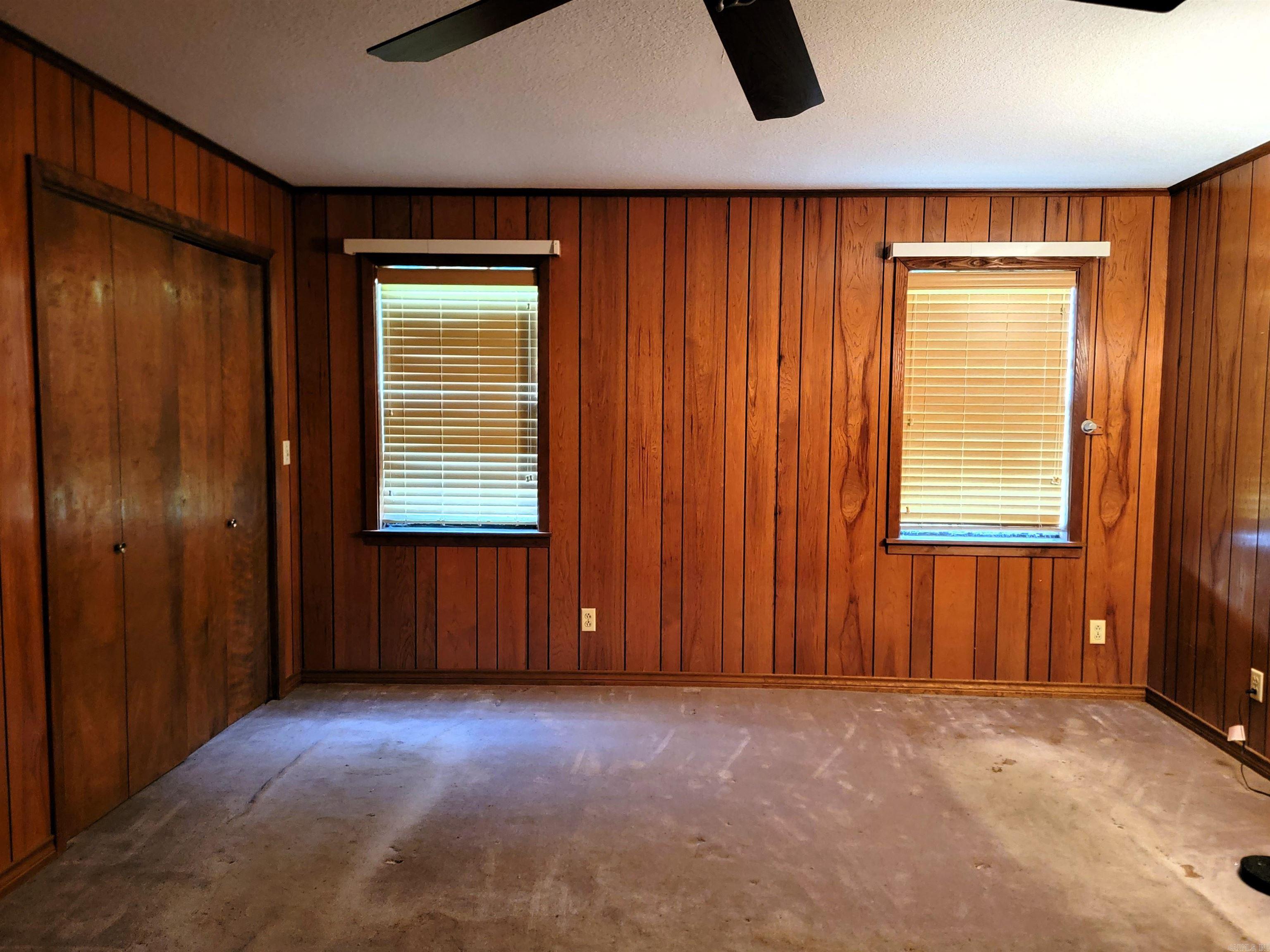 CARAHAN & HOLT ADDN - Residential