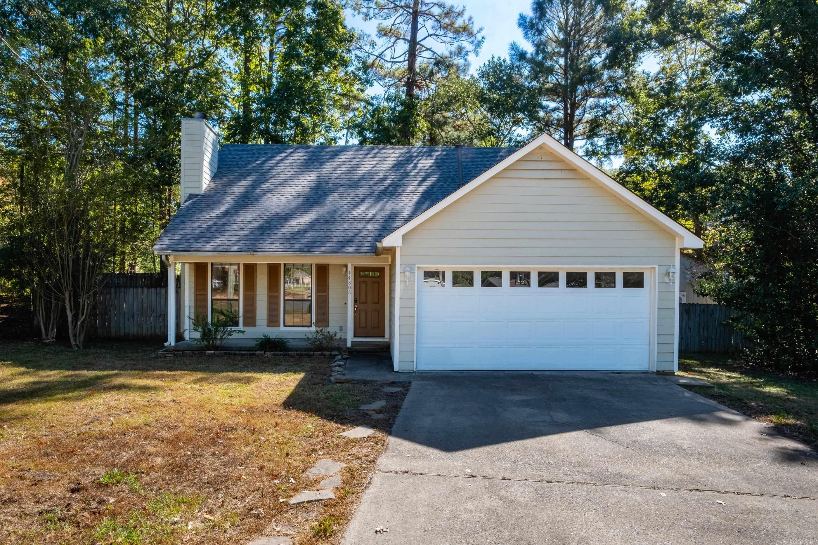 PLEASANT OAKS - Residential