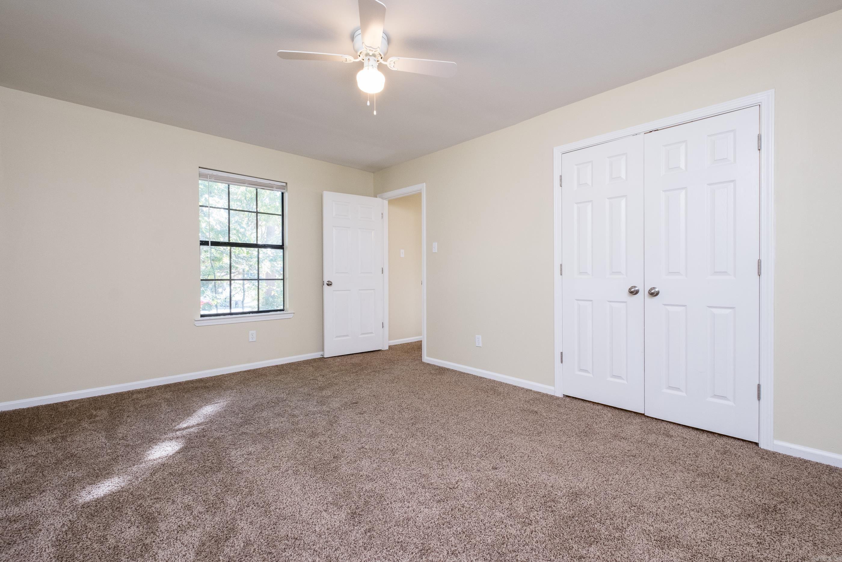 PLEASANT OAKS - Residential