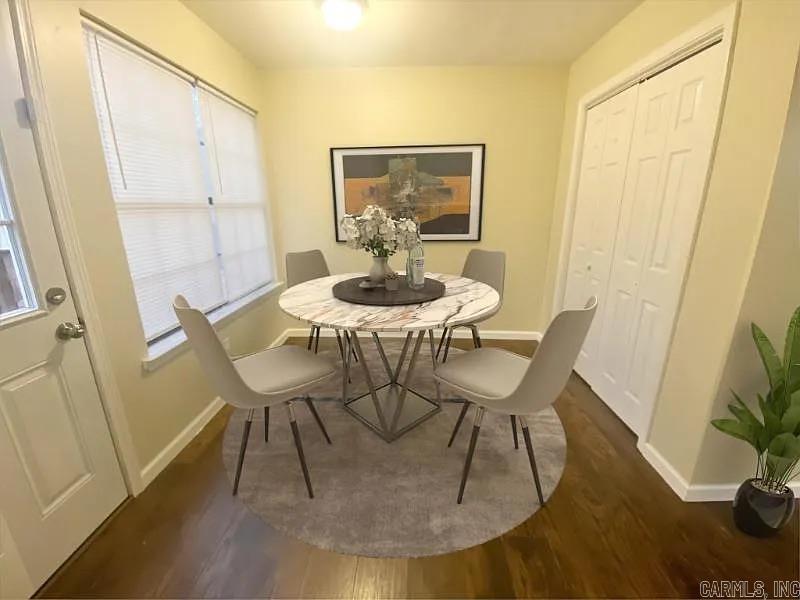 PLEASANT OAKS - Residential