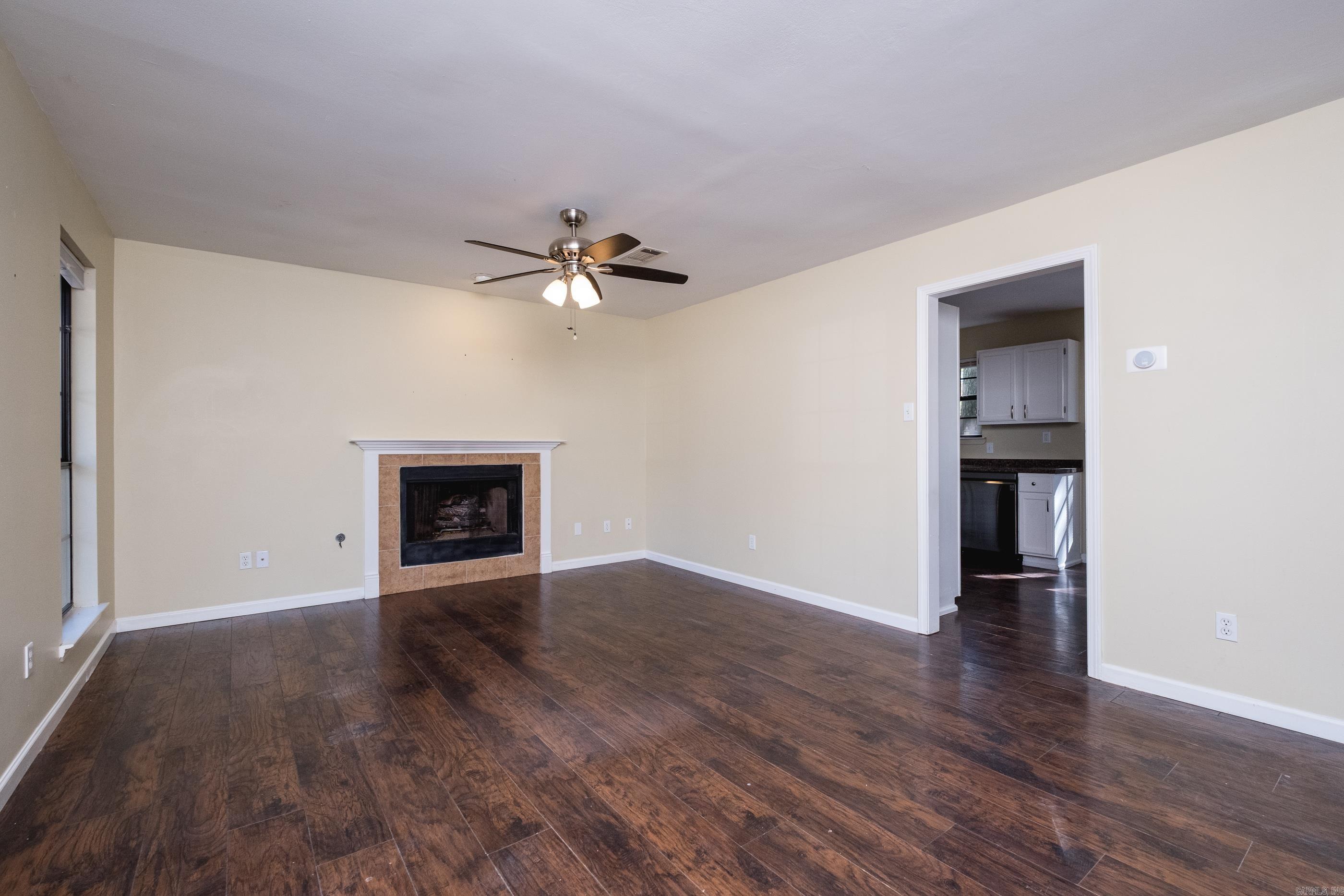 PLEASANT OAKS - Residential