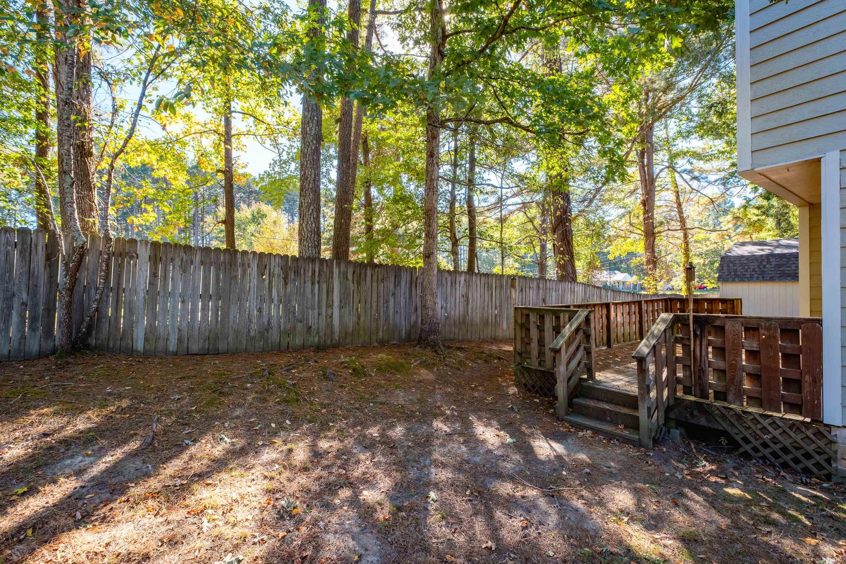 PLEASANT OAKS - Residential