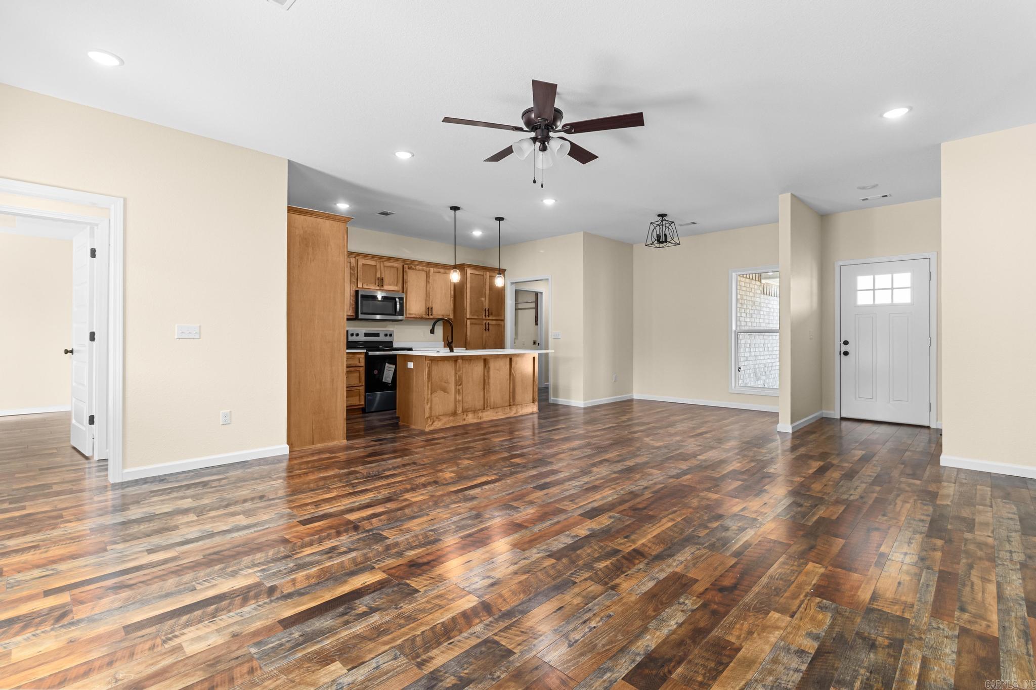 DEER RIDGE - Residential