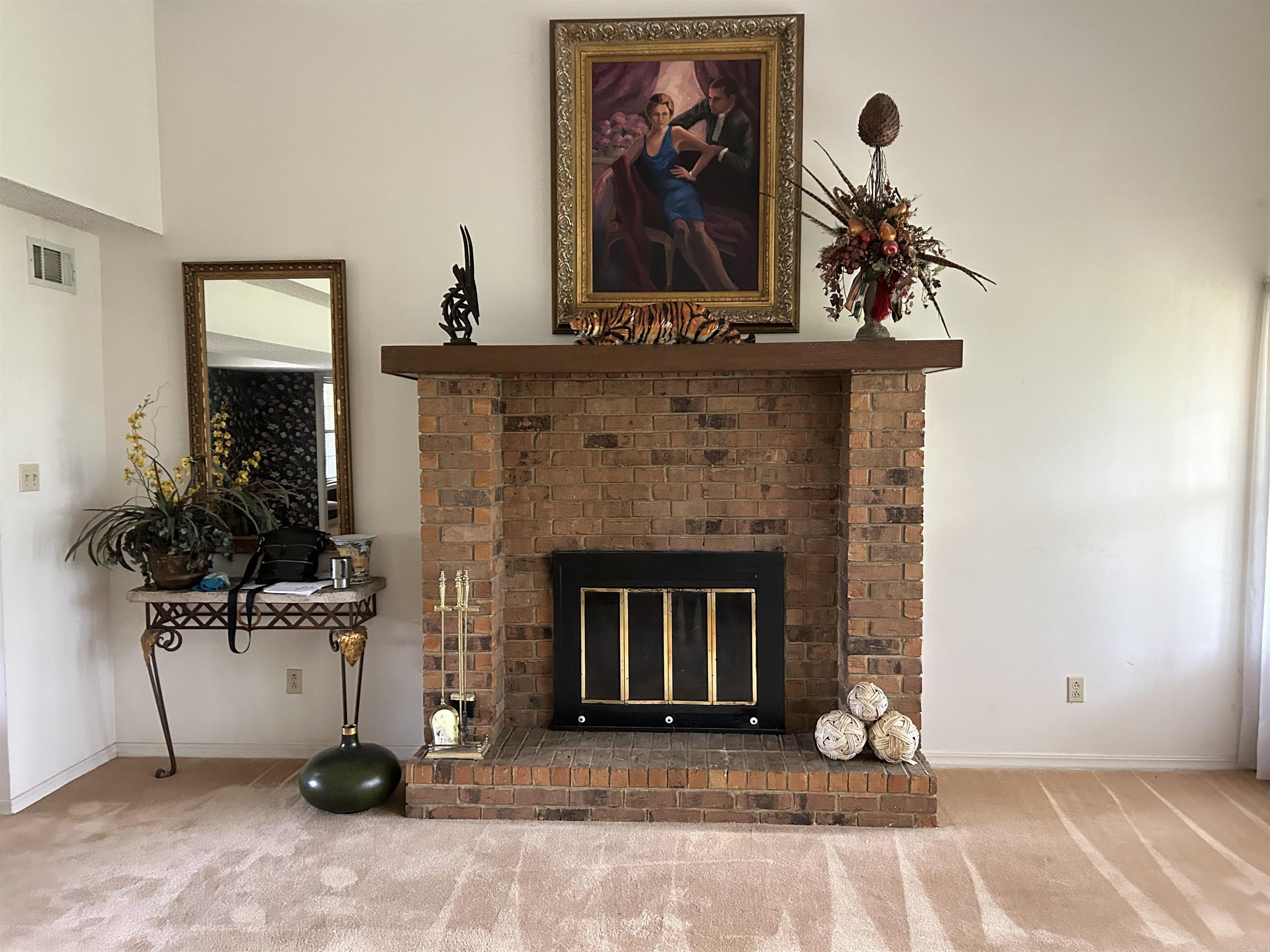 STONEWALL - Residential