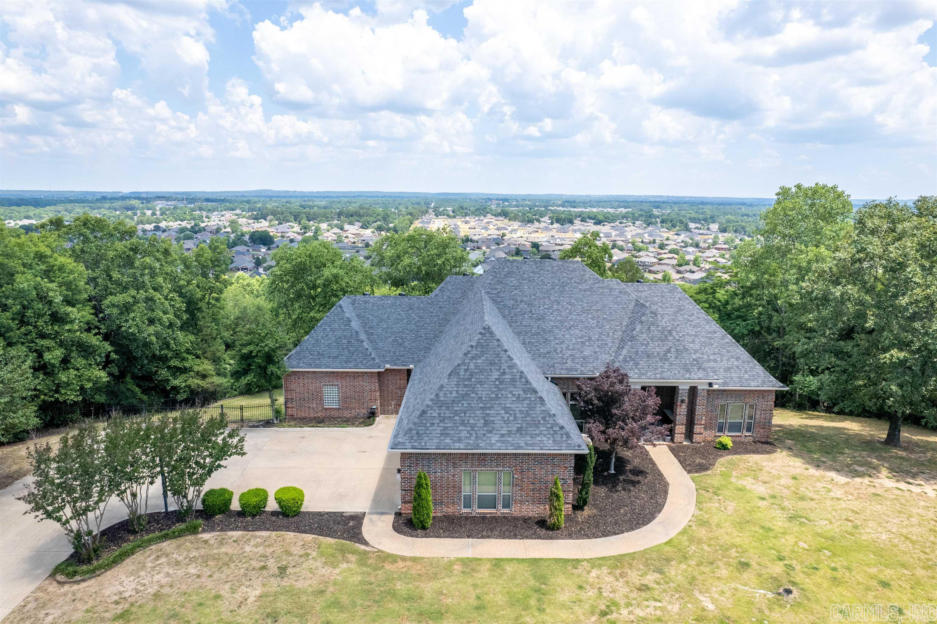 Pinnacle Ridge Phase I - Residential