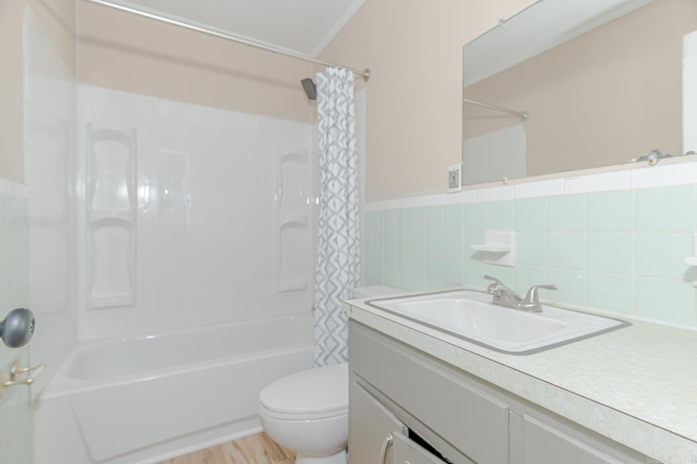 Henley 2nd - Residential