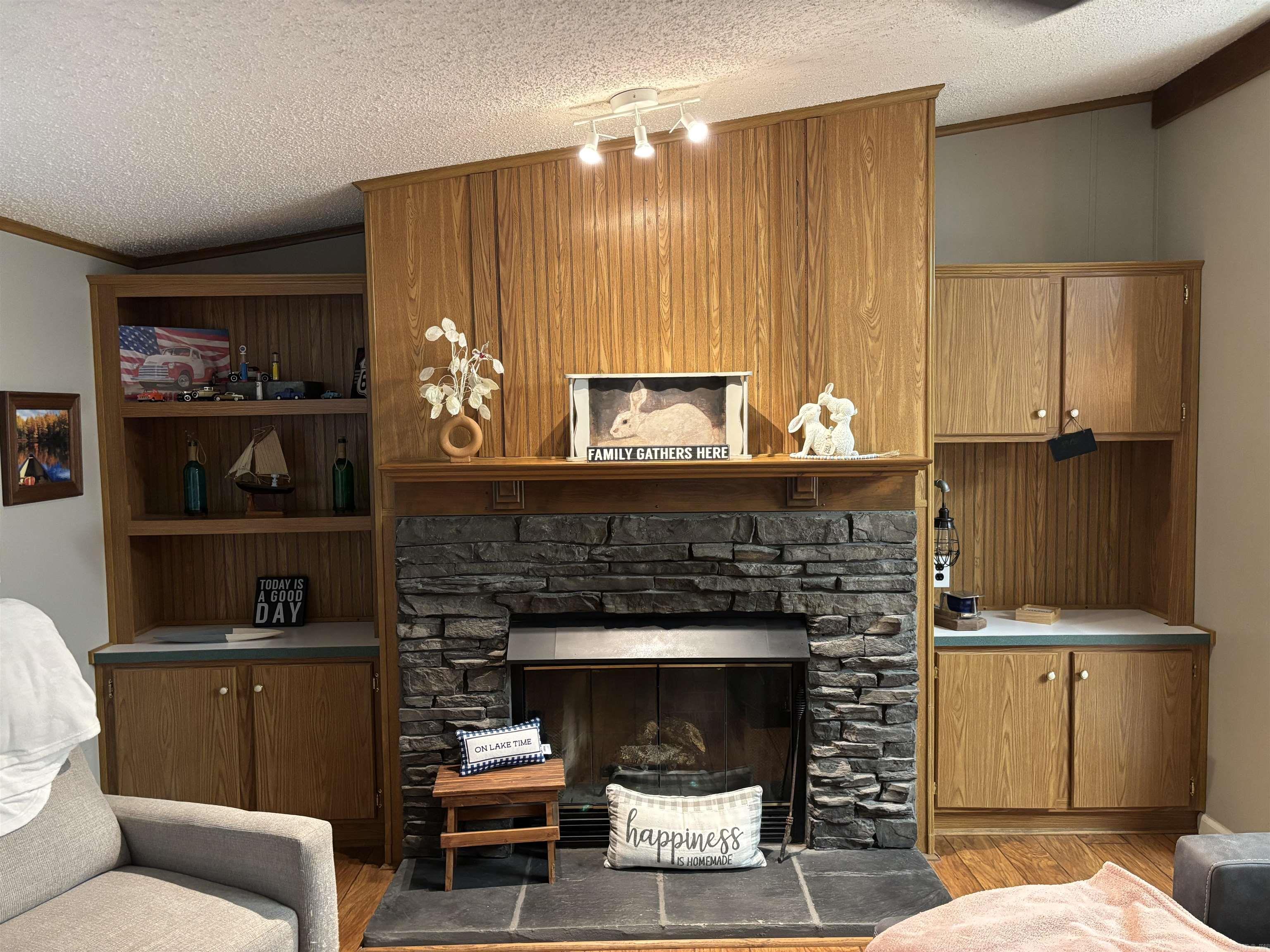 Greers Ferry - Residential