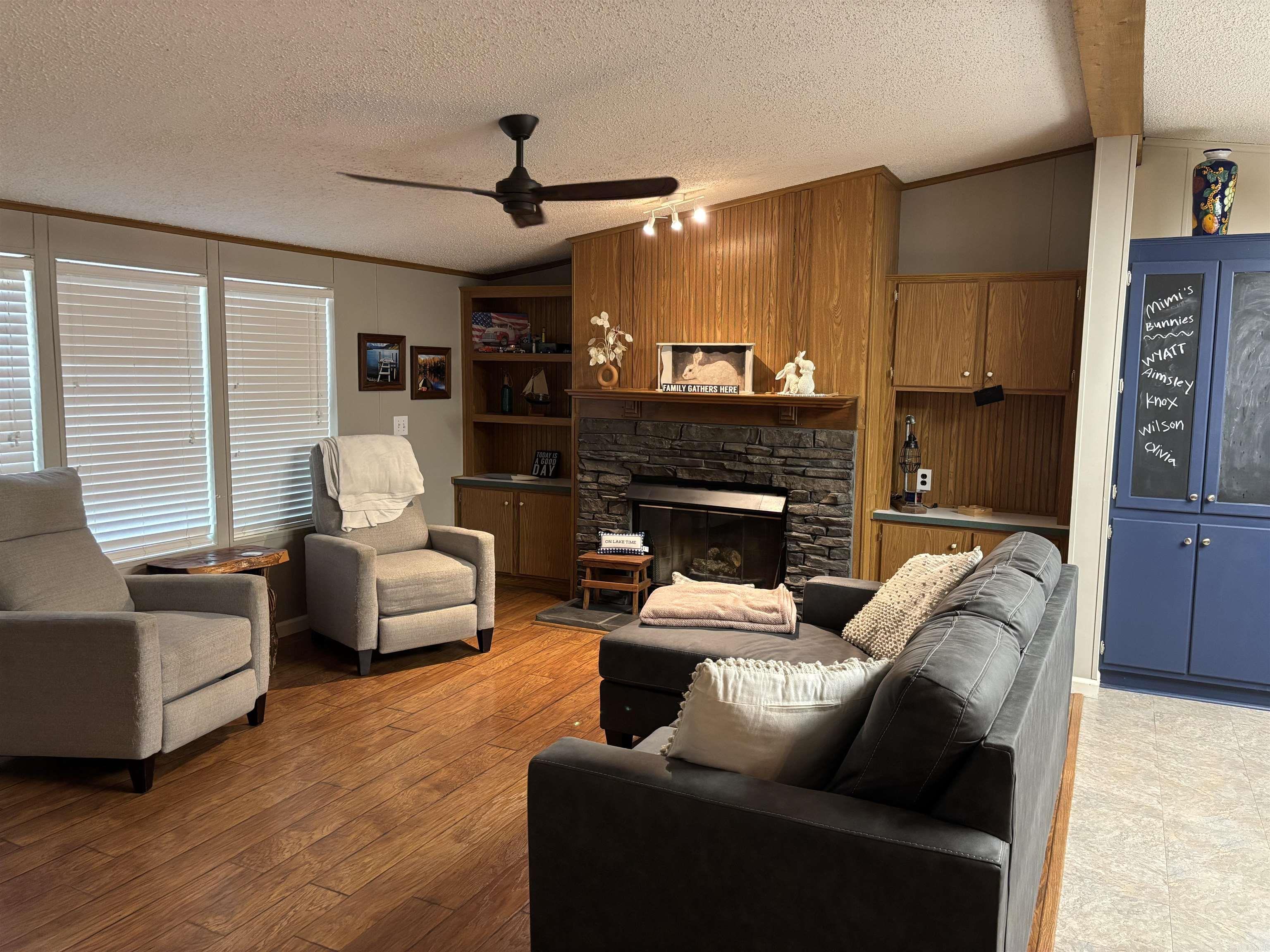 Greers Ferry - Residential