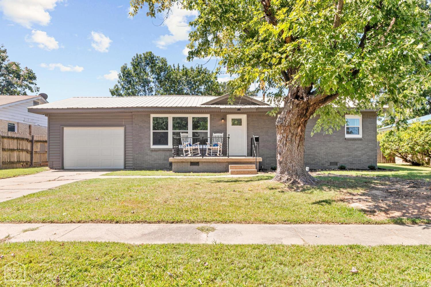 Rhodes & Taylor - Residential