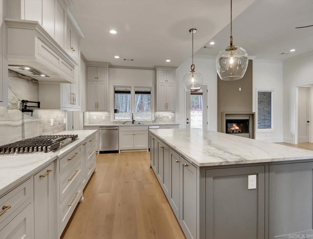 Red Oak Ridge - Residential