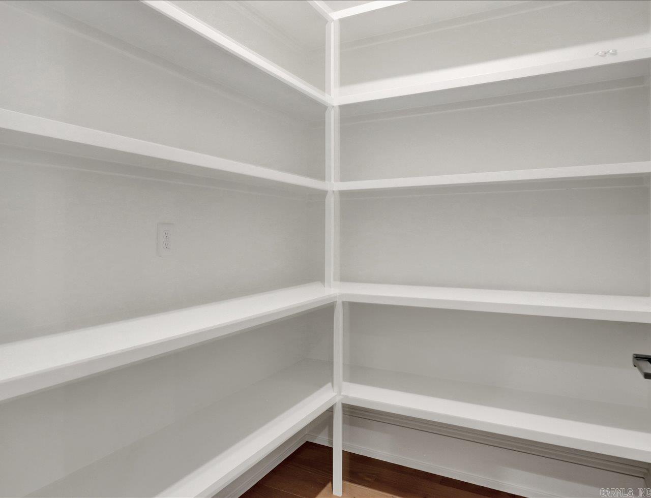 Red Oak Ridge - Residential