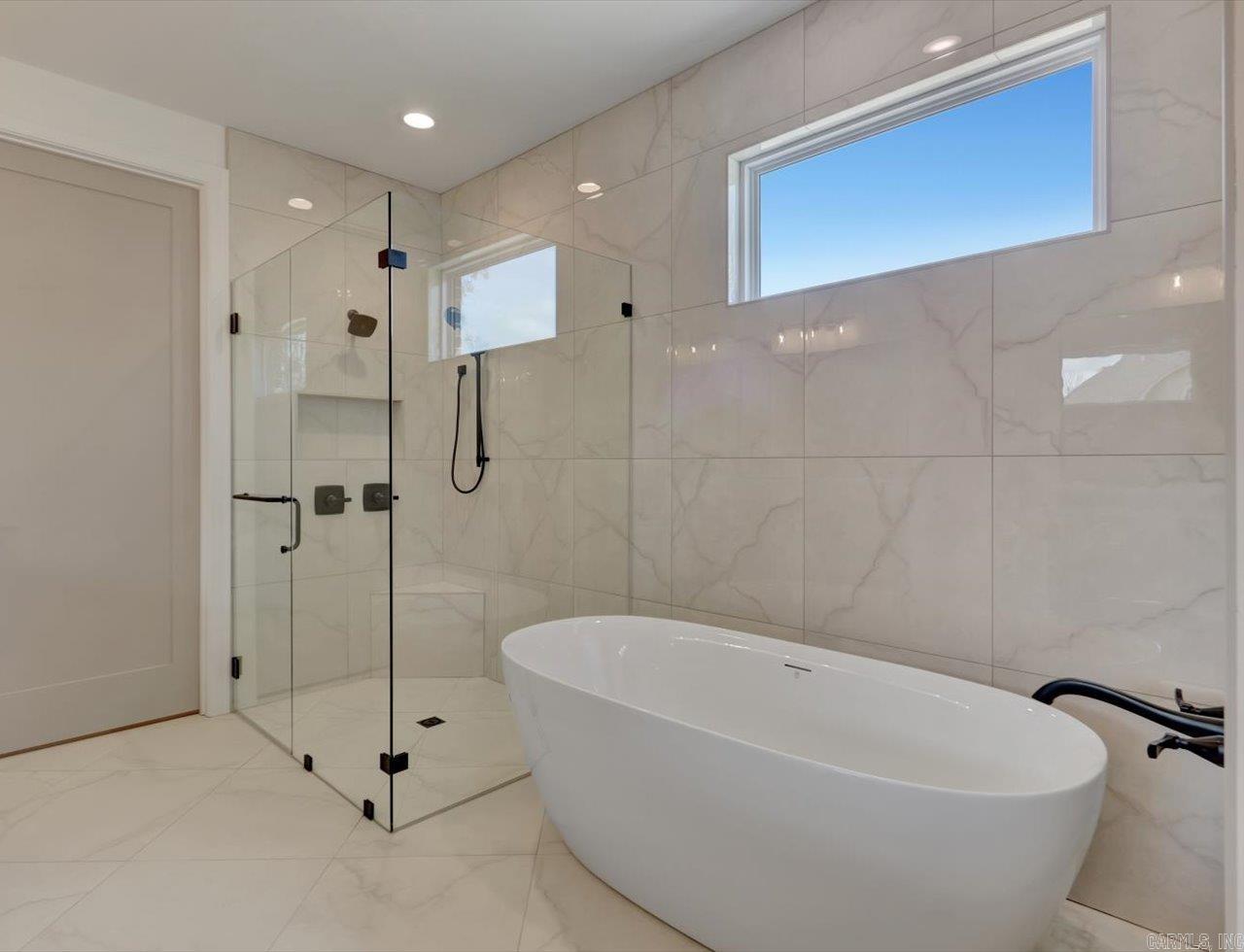 Red Oak Ridge - Residential