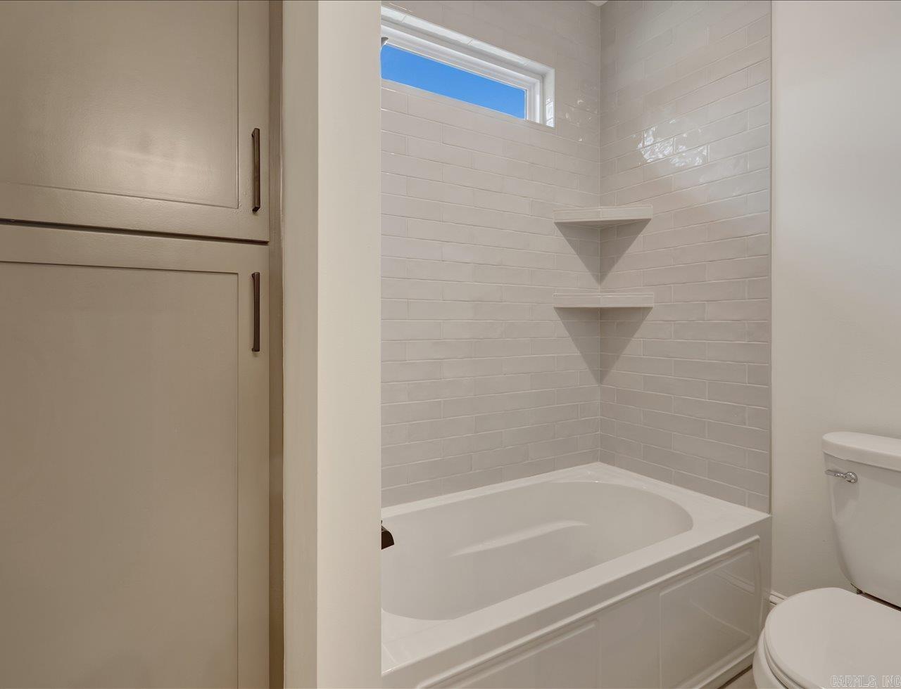 Red Oak Ridge - Residential