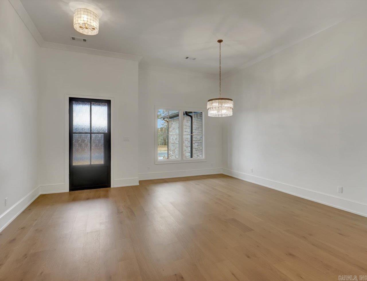 Red Oak Ridge - Residential