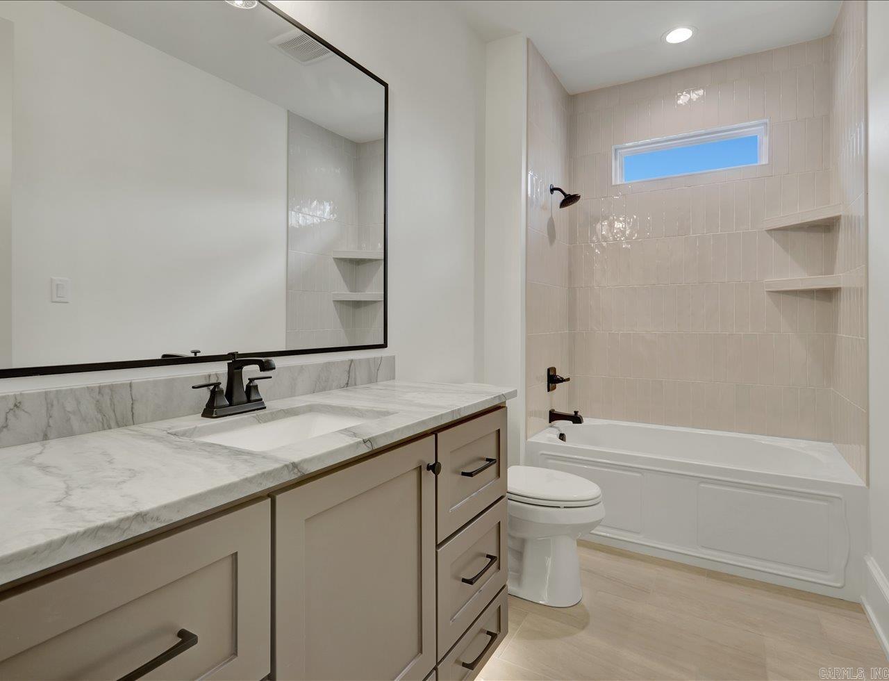 Red Oak Ridge - Residential