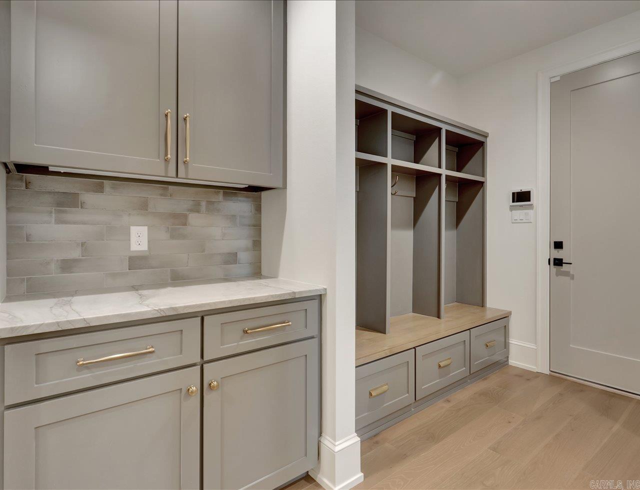 Red Oak Ridge - Residential