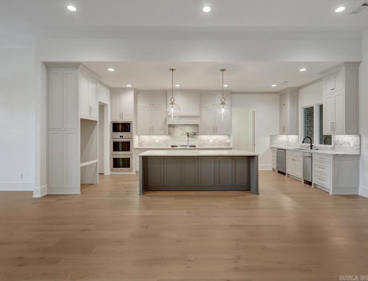 Red Oak Ridge - Residential