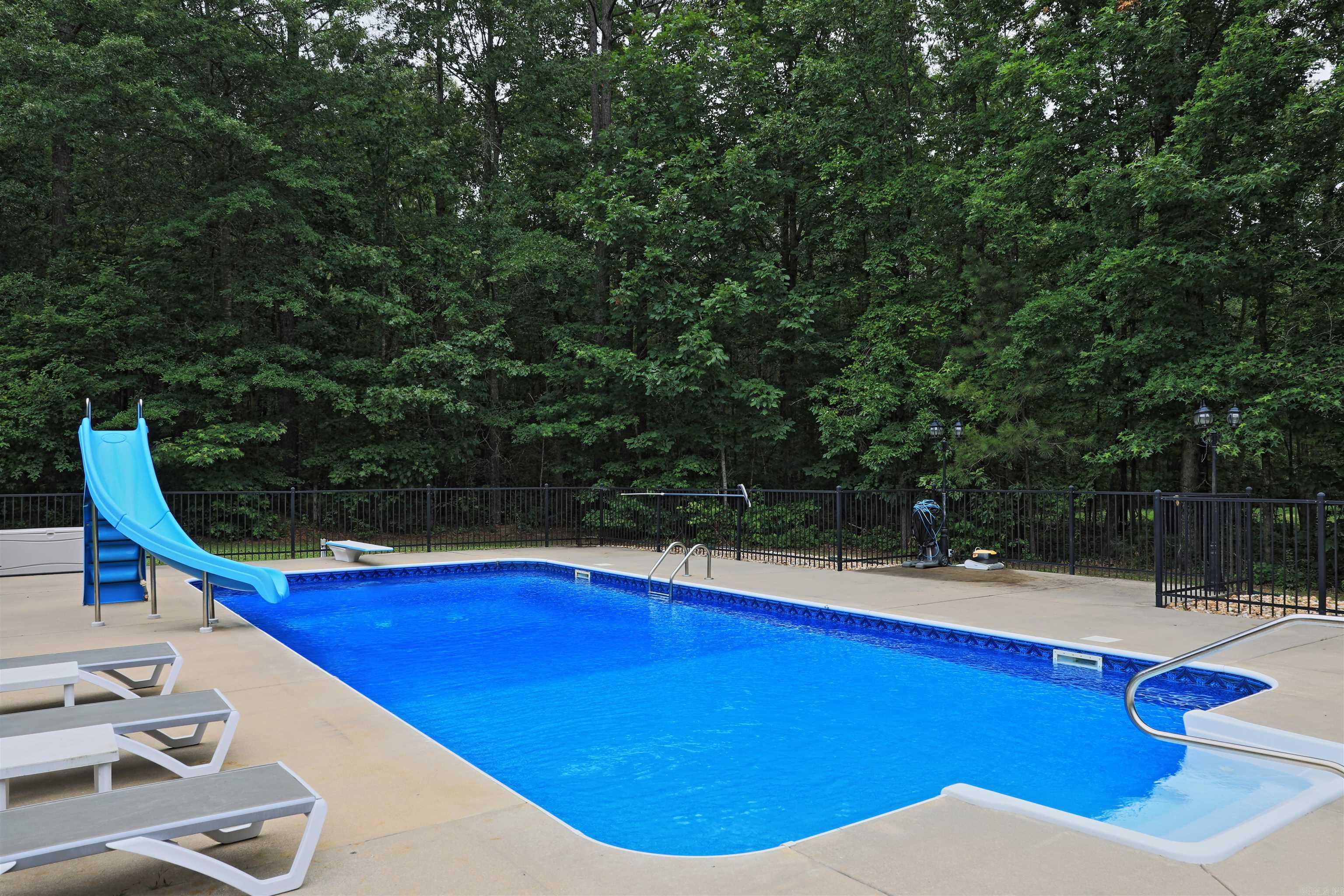 CANECREEK ESTATES PHASE ONE - Residential