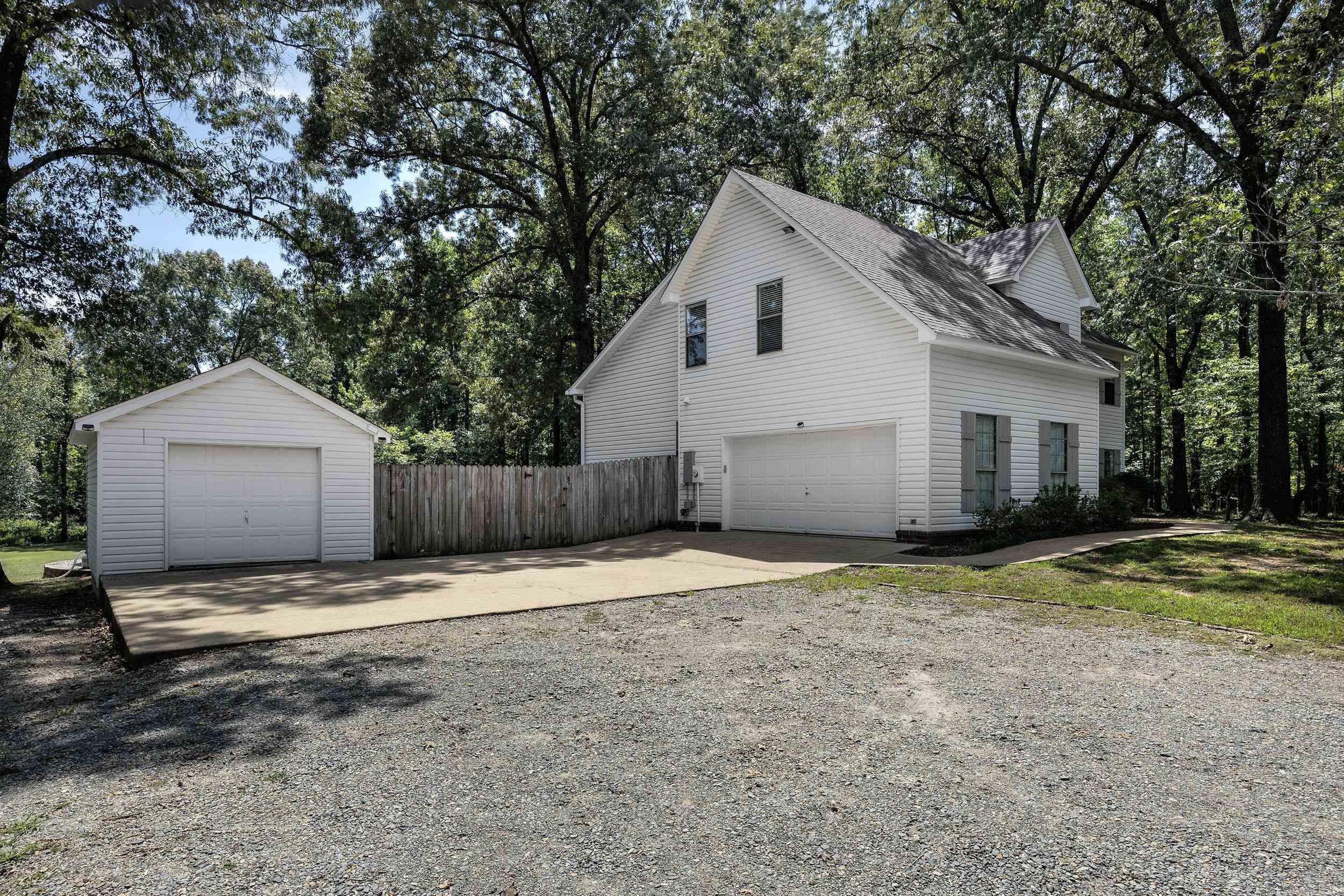 Metes & Bounds - Residential